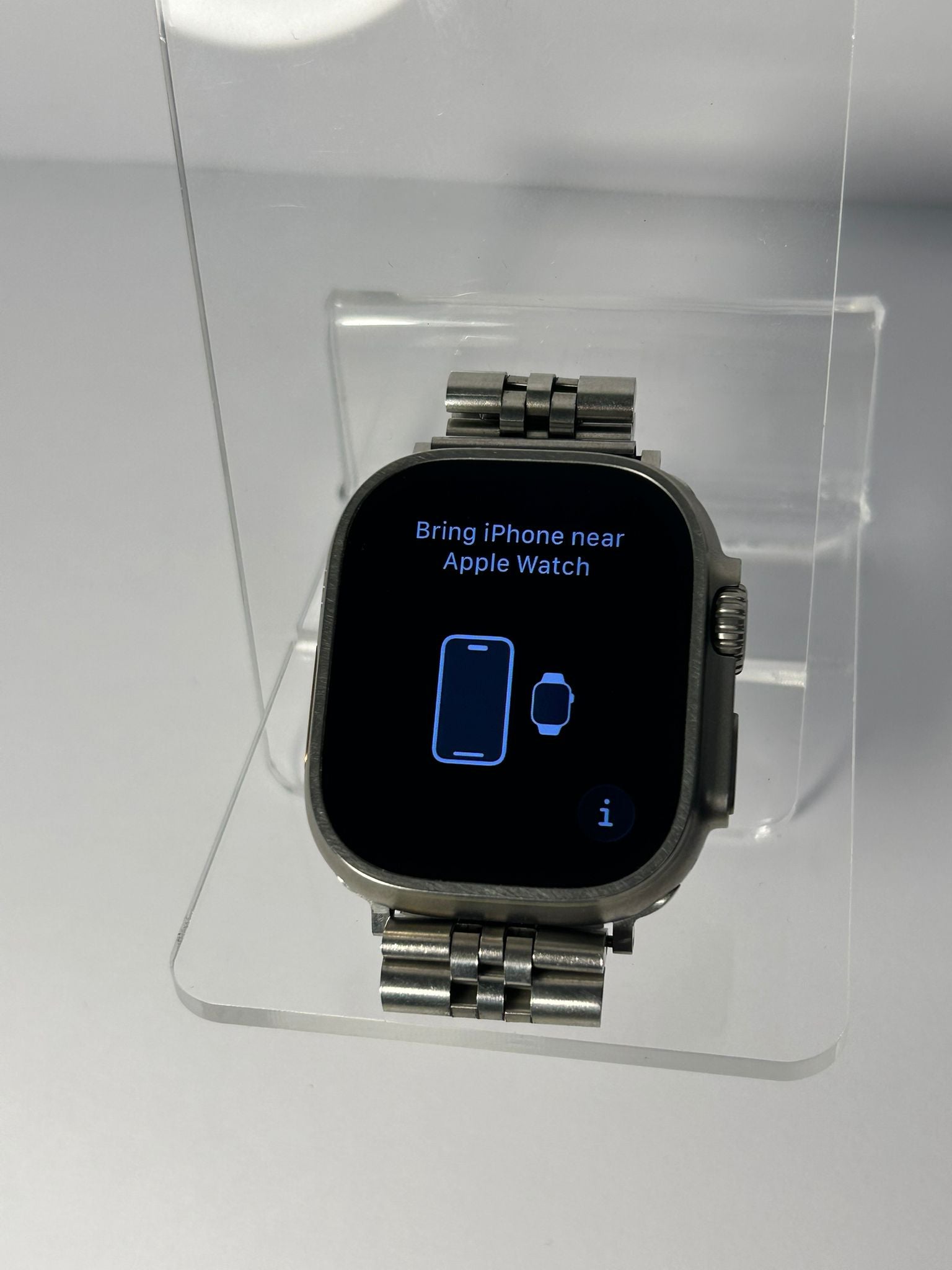Apple Watch Ultra 2 49mm – Brățară Metalică + Curea Extra – Baterie 93%