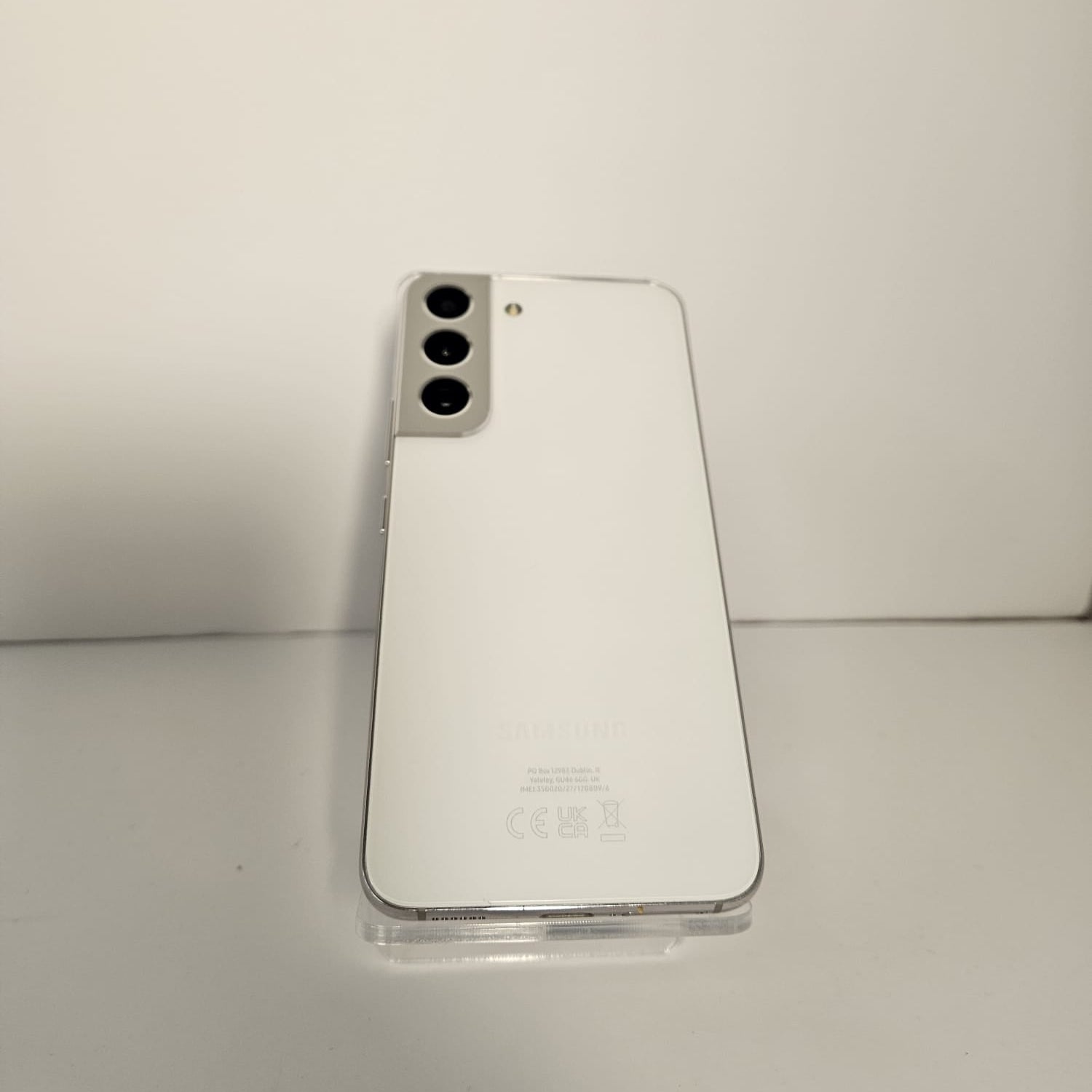 Samsung Galaxy S22 8GB RAM 128GB