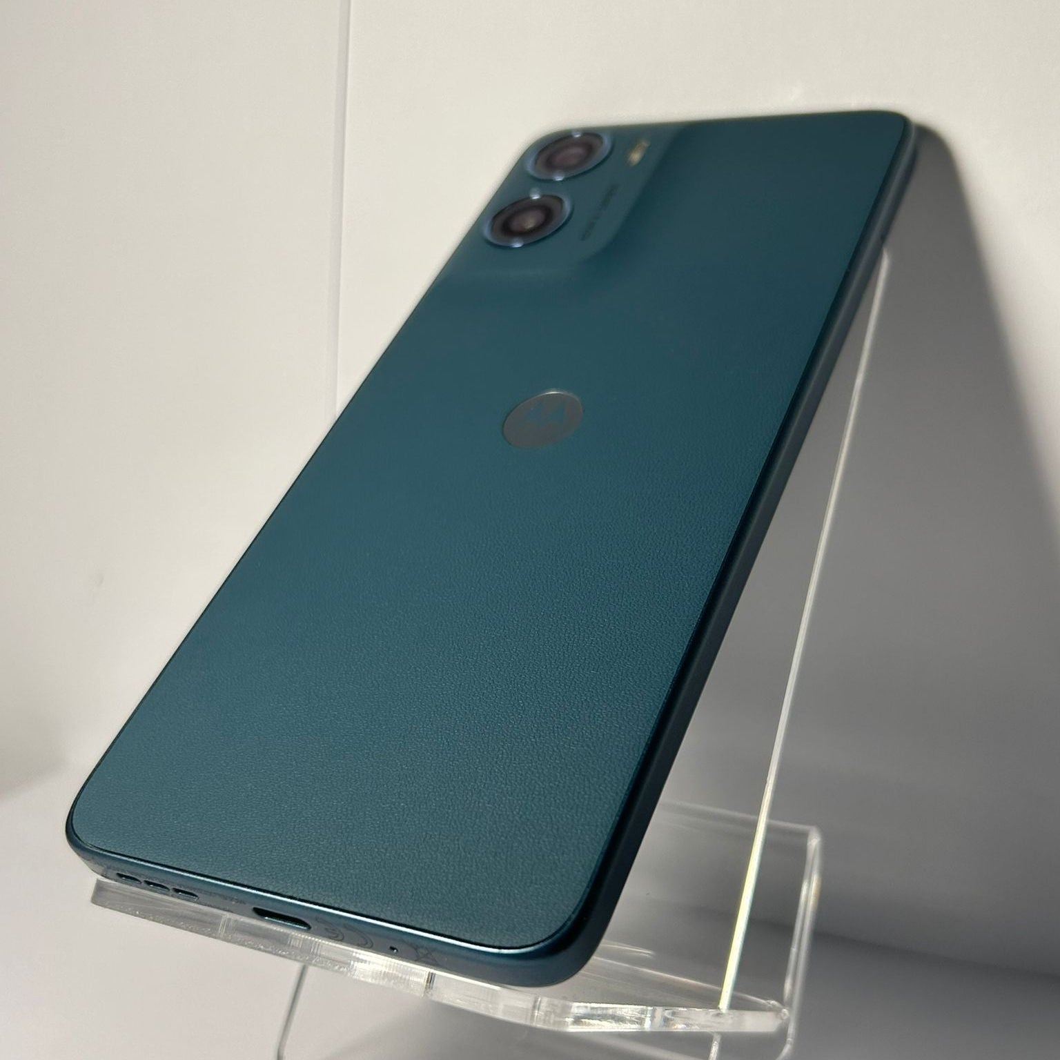 Motorola G06 Albastru 64GB Fără Urme de Utilizare