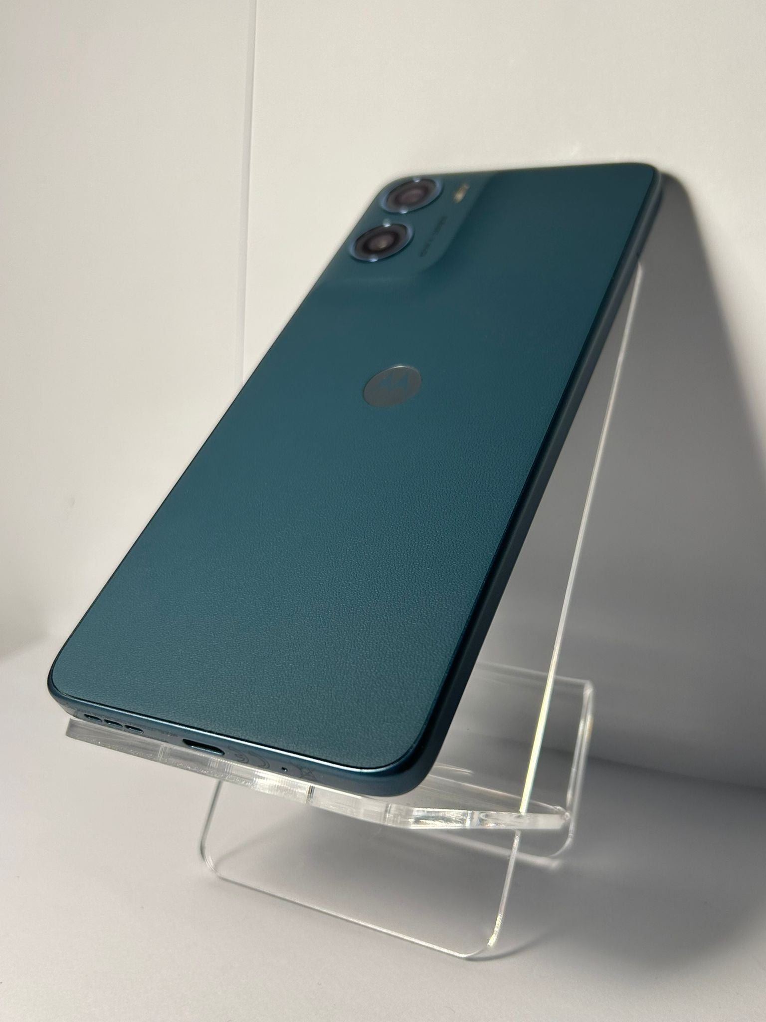 Motorola G06 Albastru 256GB Fără Urme de Utilizare