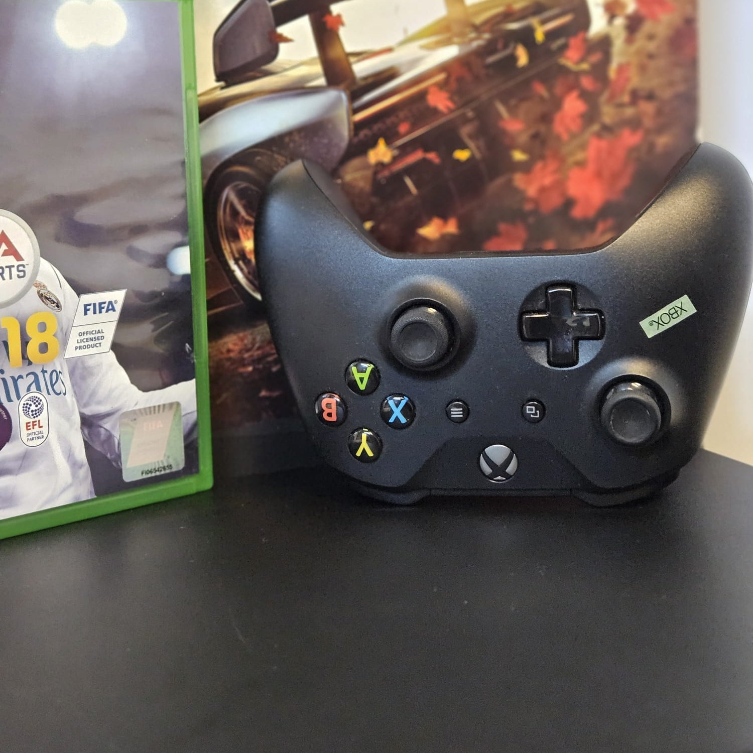 Consola Xbox One X, 1TB, Model 1789 - Stare Excelenta