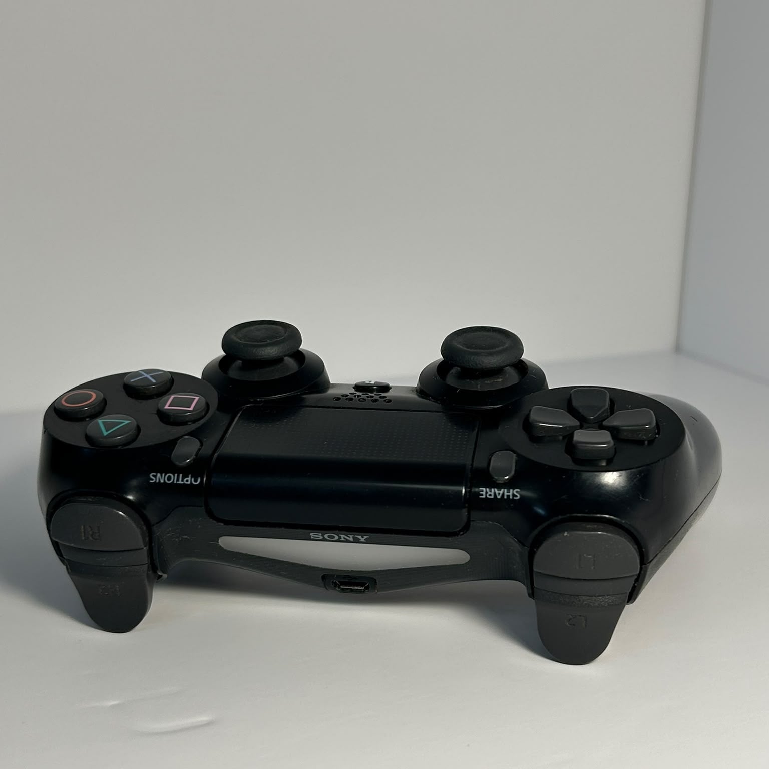 PlayStation 4 Slim PS4 1TB CUH-2116B