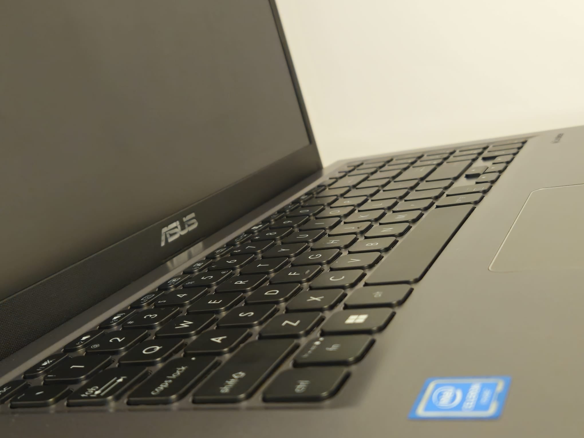 Laptop ASUS X515MA – Intel Celeron N4010, 8GB RAM, SSD 256GB
