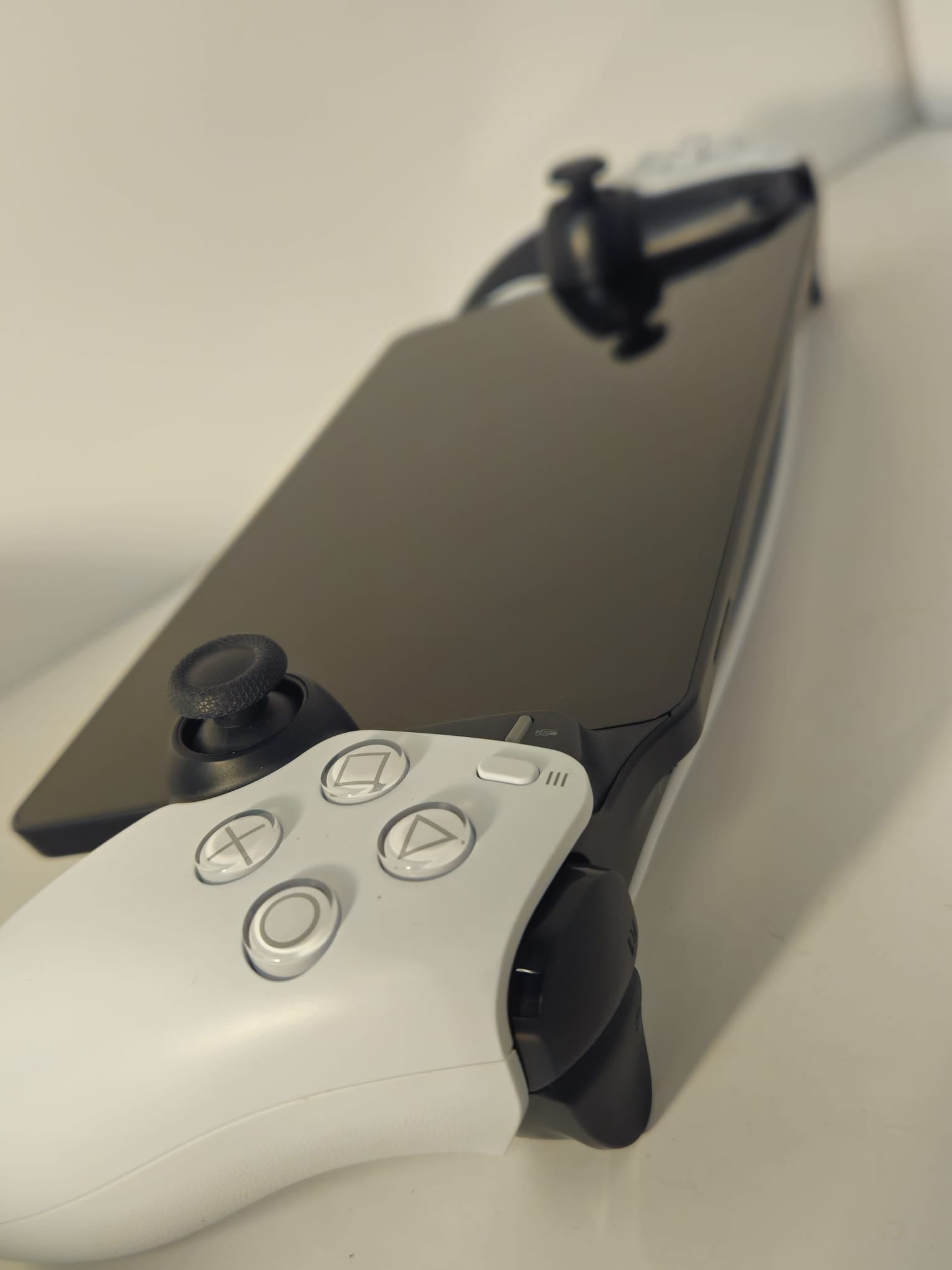 Sony PlayStation Portal Remote Player – Model CFI-Y1016