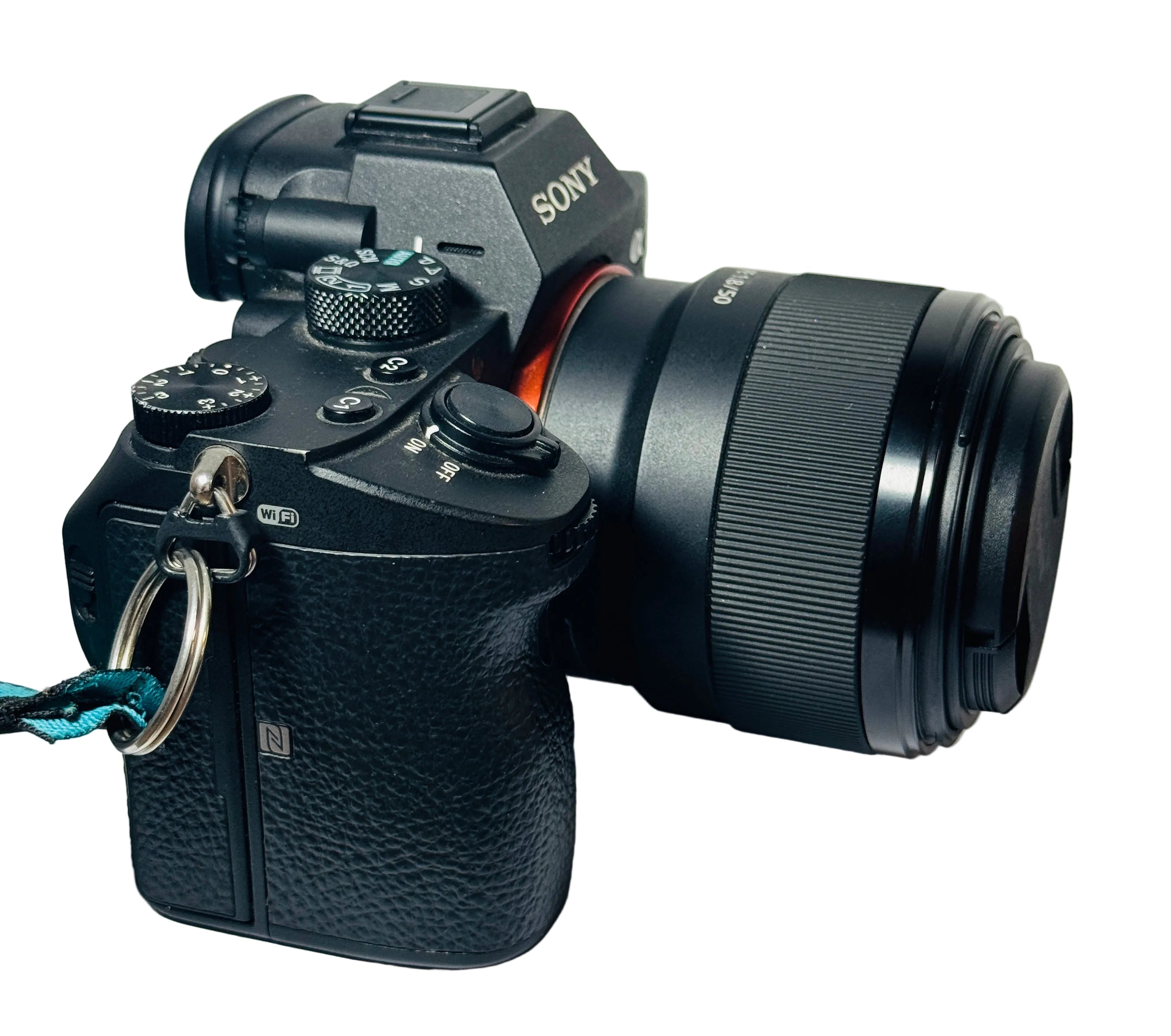 Sony Alpha 7 III Mirrorless + 2 Obiective + Blitz | 18.137 Cadre | Kit Complet