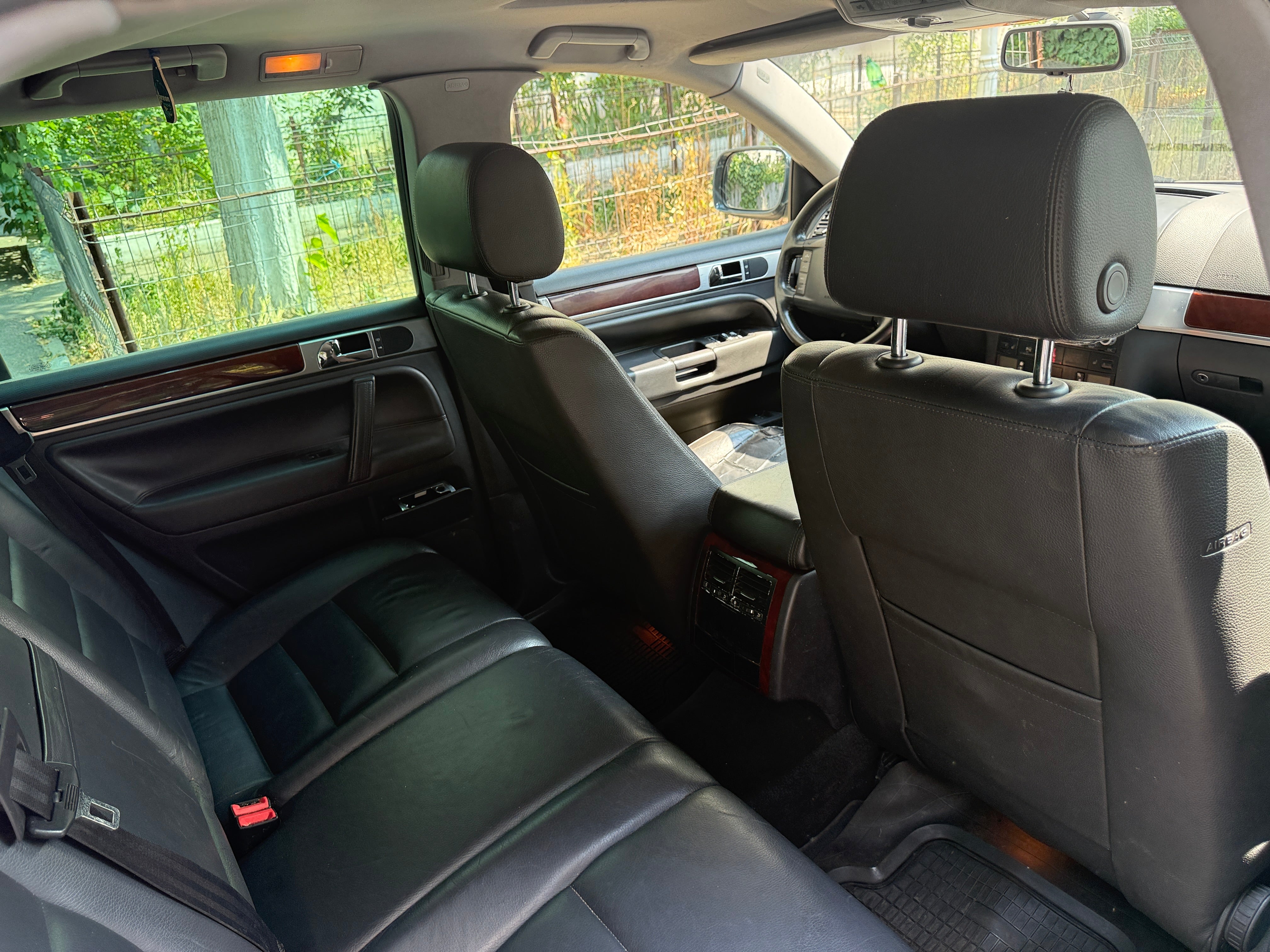 Volkswagen Touareg 2.5 TDI, cutie manuală, an 2004, 395.000 km.