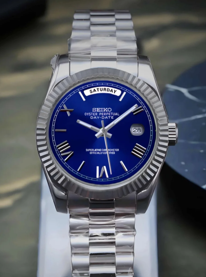 Ceas Seiko Custom Day-Date Blue Roman Numeral, Automatic, Miyota – Bărbați