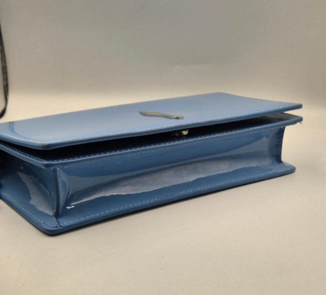 Geanta Clutch Christian Louboutin