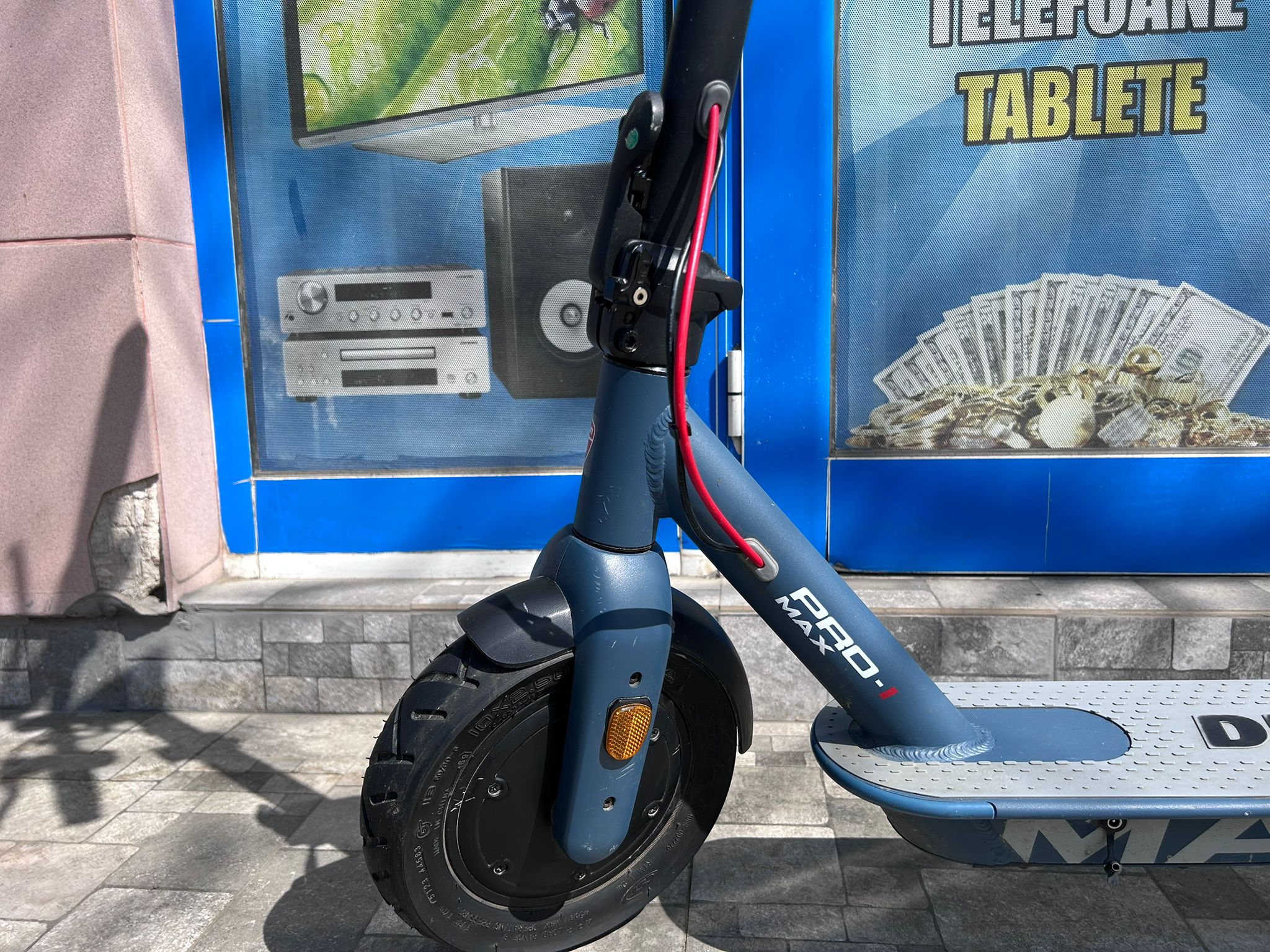 Trotineta Ducati PRO I MAX – Performanță urbană redefinită