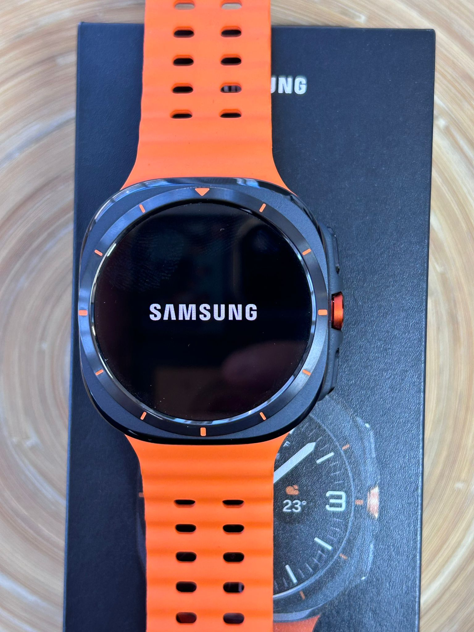 Samsung Galaxy Watch Ultra SM-L705F – Curea Portocalie, Smartwatch Premium, GPS, LTE