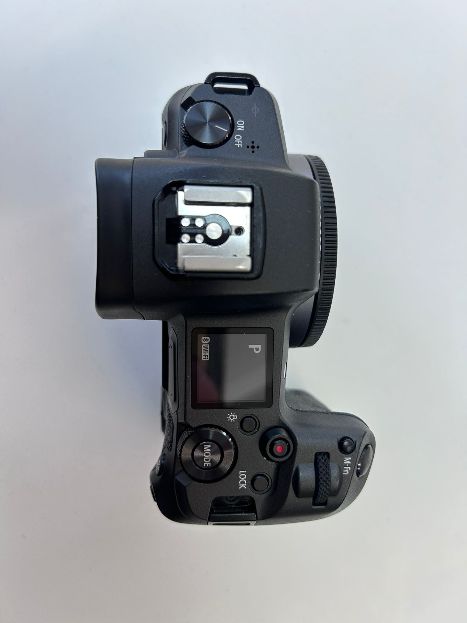 Canon EOS R DS126721 – Cameră Mirrorless Full Frame 30.3MP 4K WiFi