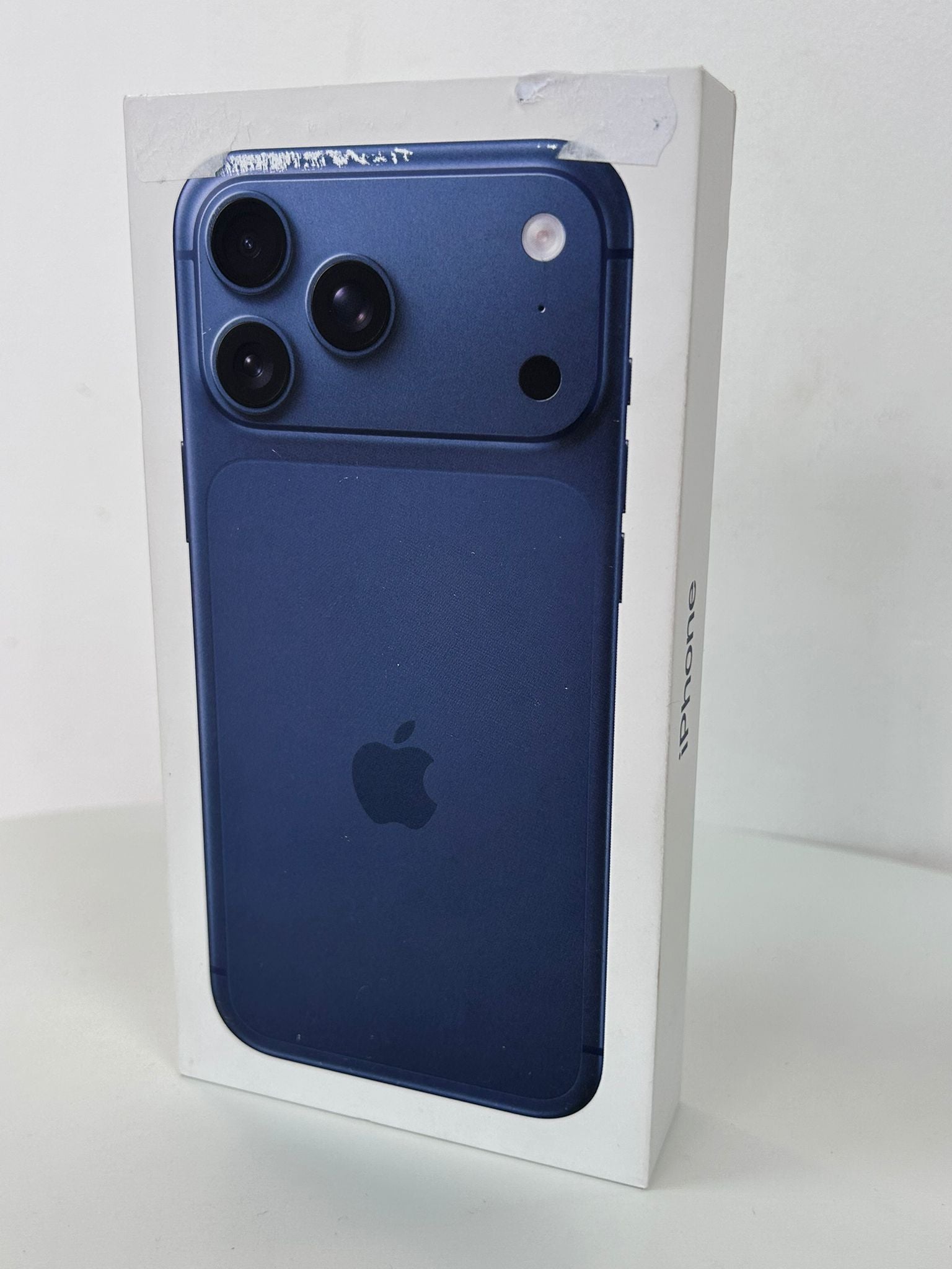 iPhone 17 Pro Max Deep Blue 256GB – Telefon Apple Nou, Performanță Premium