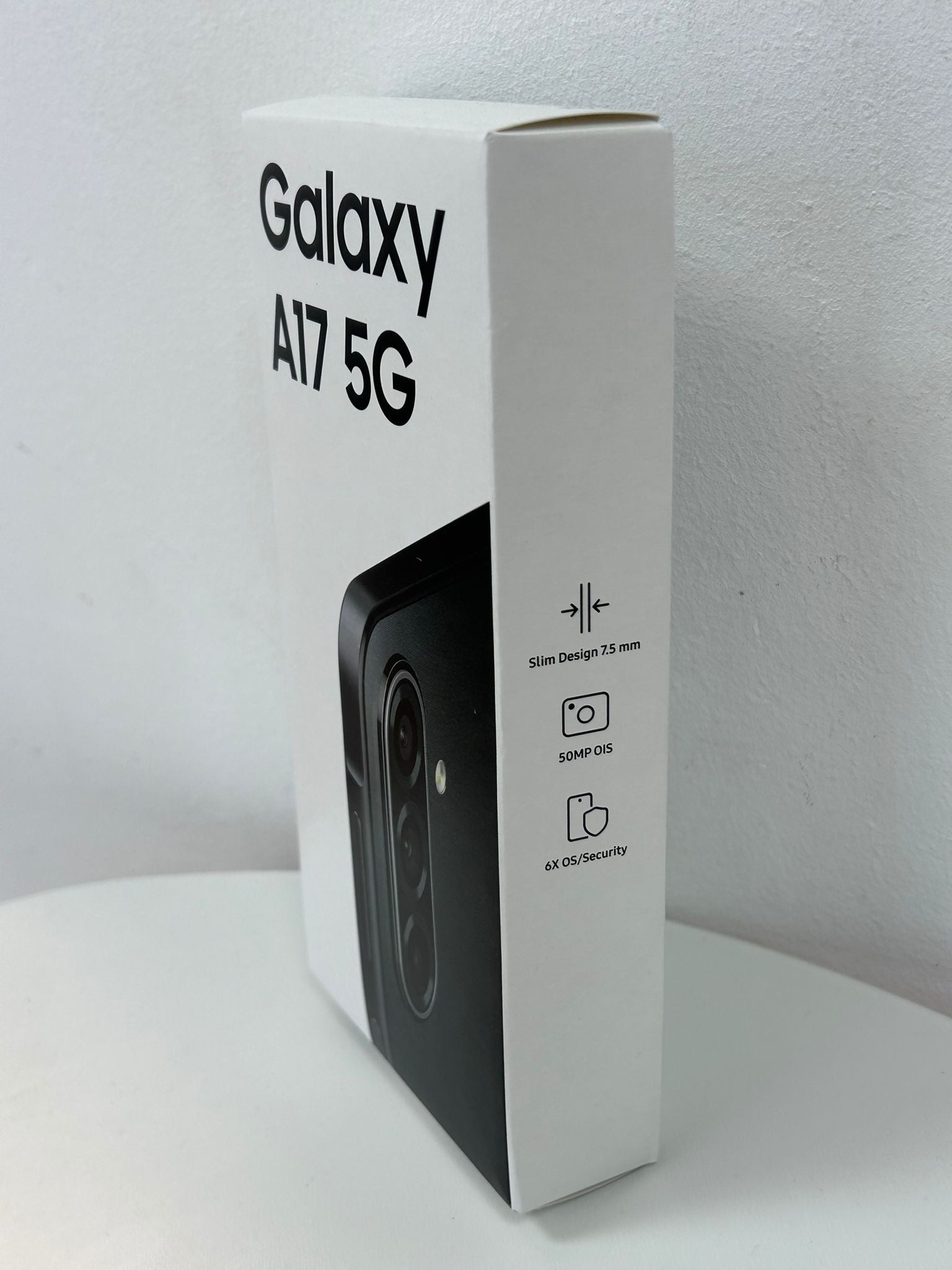 Samsung Galaxy A17 5G 128GB 4GB RAM Black – performanță rapidă și design modern