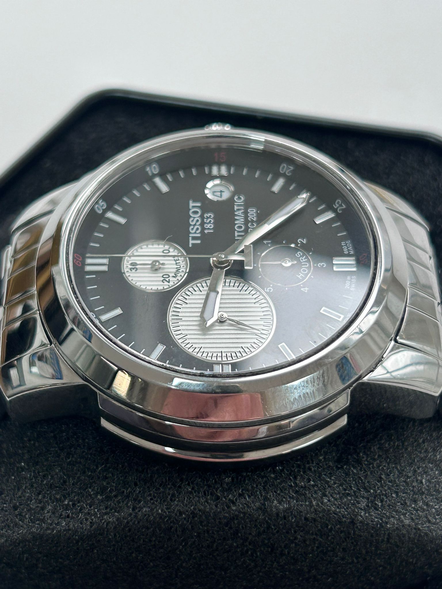 Tissot 1853 Automatic PRC 200 Chronograph – Ceas Elvețian Sport de Lux, Rezistent 200M