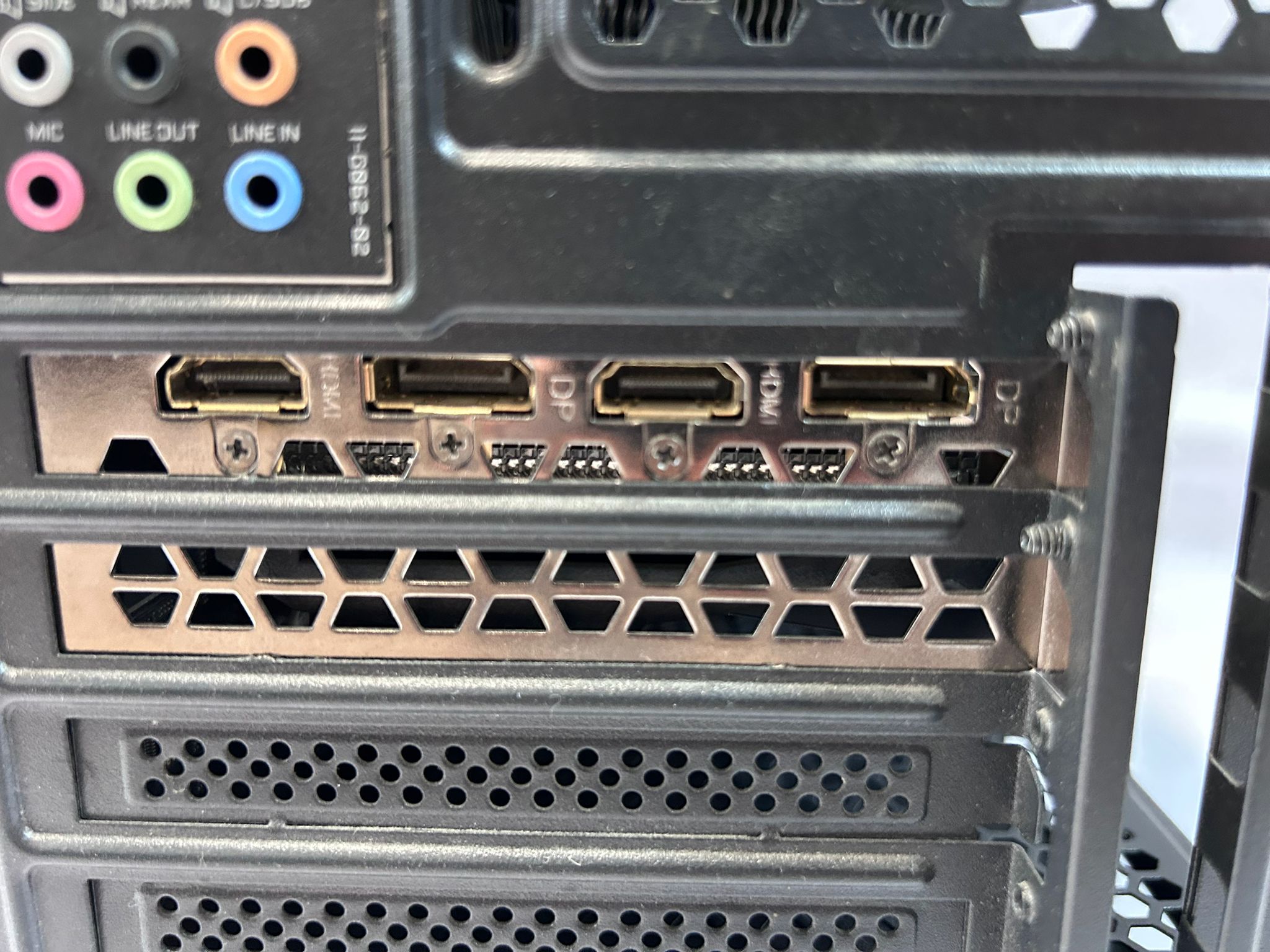 PC Gaming Intel Core i7-11700 | 16GB RAM | SSD 1TB | NVIDIA GeForce RTX 3050