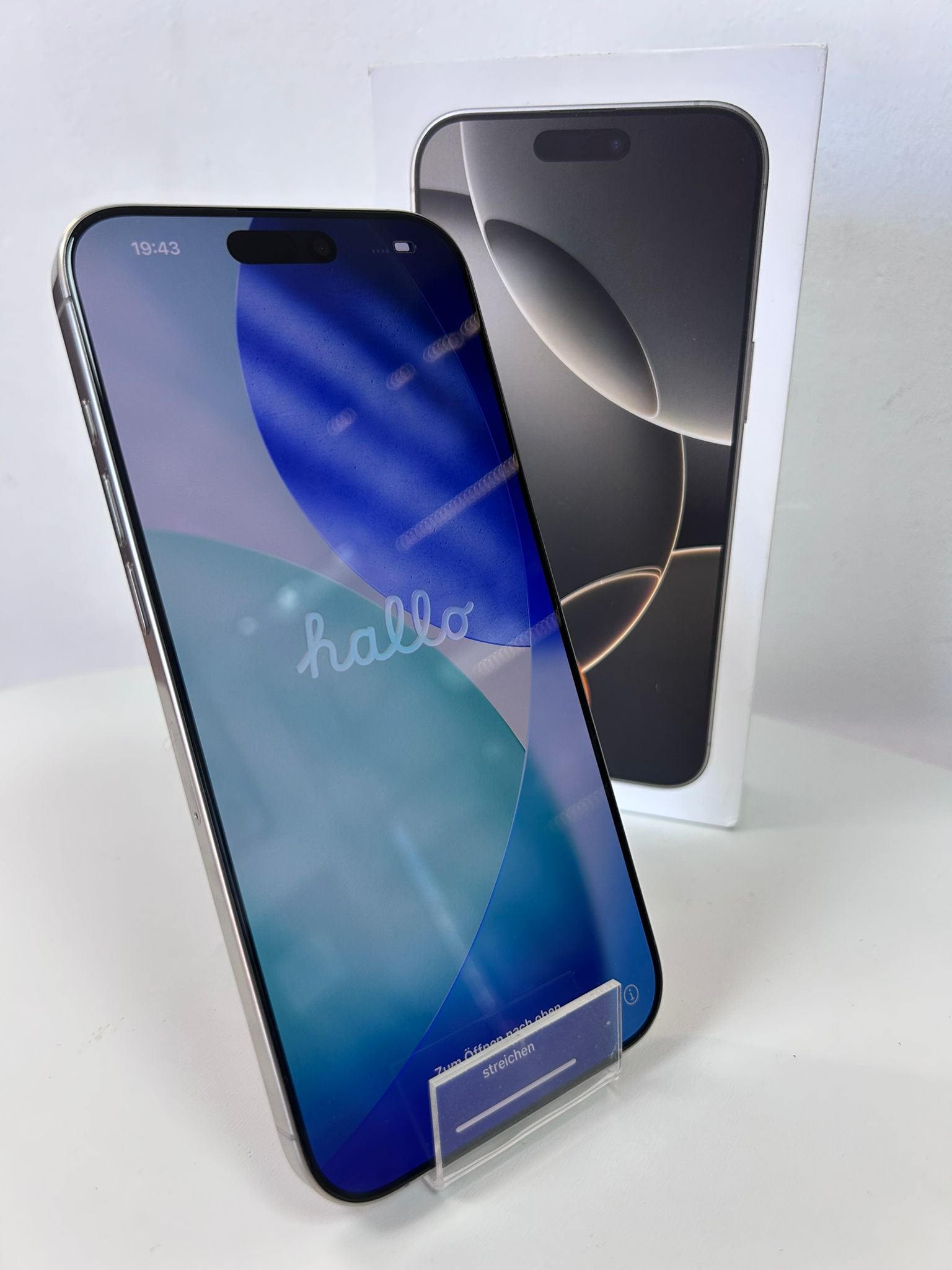 Apple iPhone 16 Pro Max Natural Titanium 256 GB – Performanță Premium și Design Elegant
