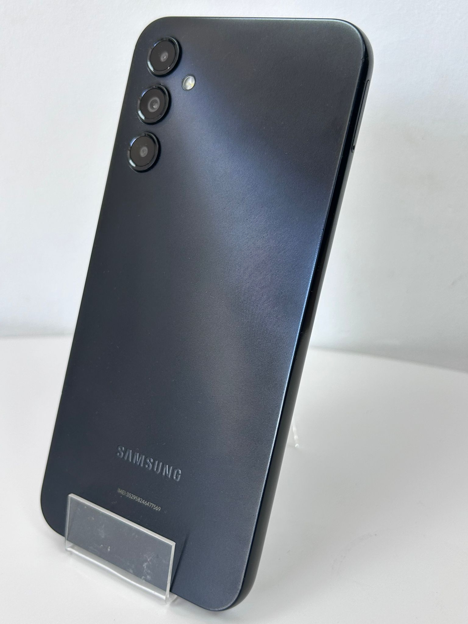 Samsung Galaxy A14 Black 64GB – Smartphone performant cu ecran generos și baterie de lungă durată