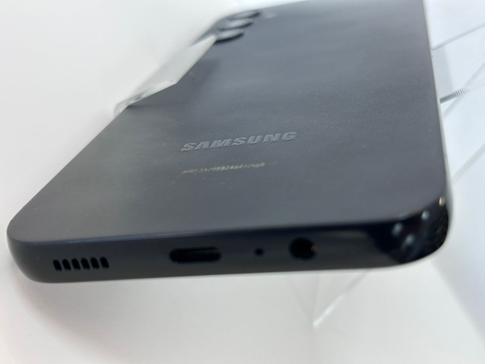Samsung Galaxy A14 Black 64GB – Smartphone performant cu ecran generos și baterie de lungă durată