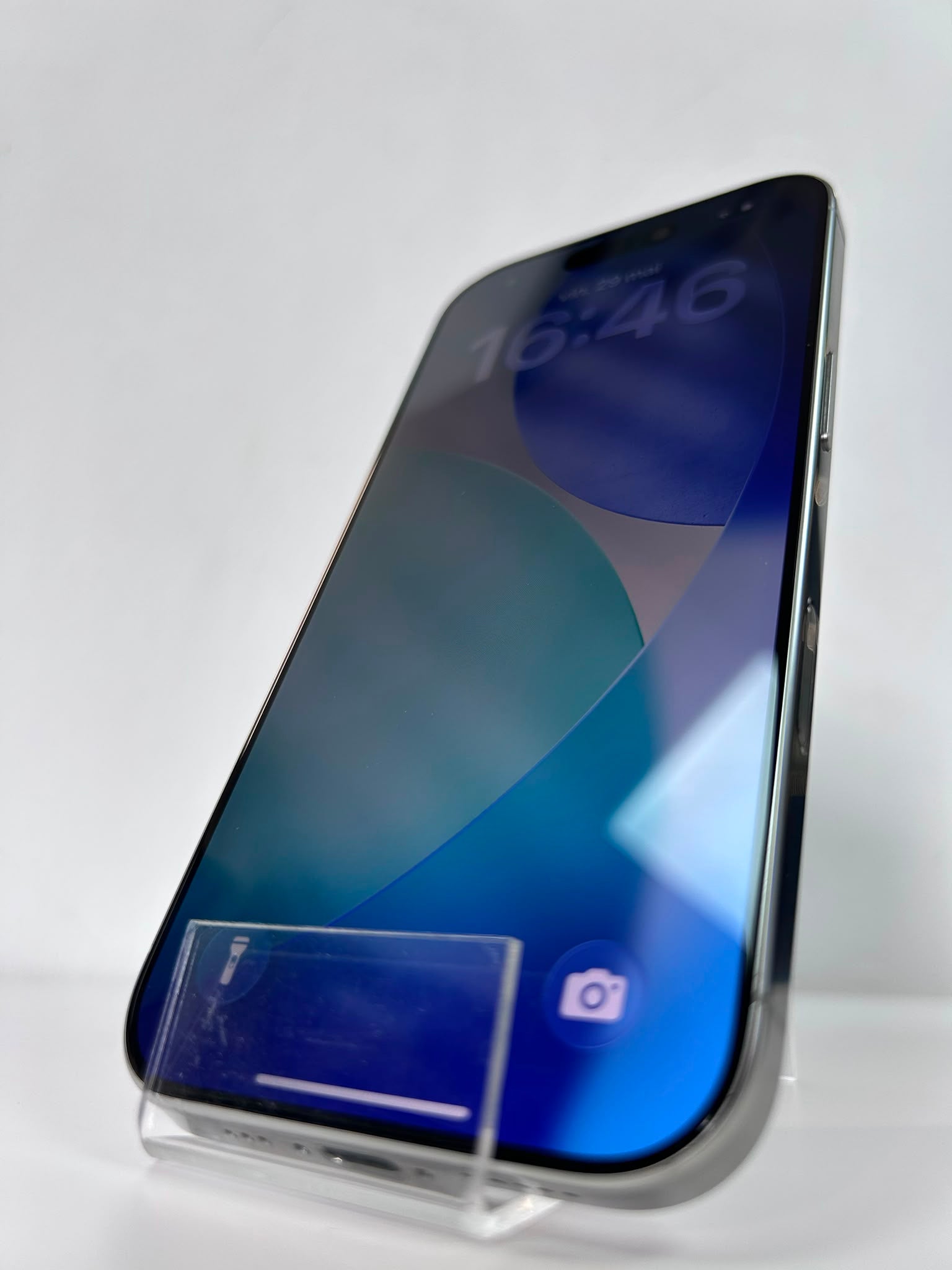 iPhone 16 Pro 128GB White – Smartphone Apple 5G cu A18 Pro, Cameră Avansată și USB-C