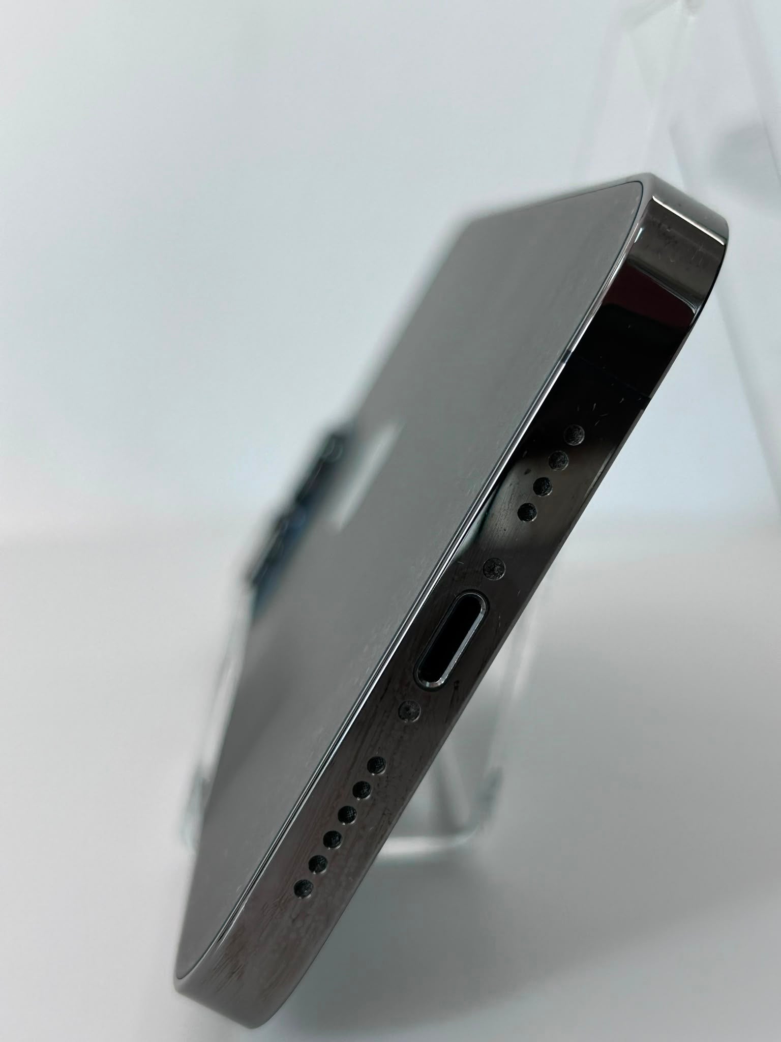 iPhone 13 Pro Max 128GB Graphite – Smartphone Apple 5G cu Display 6,7”, A15 Bionic și Cameră Pro