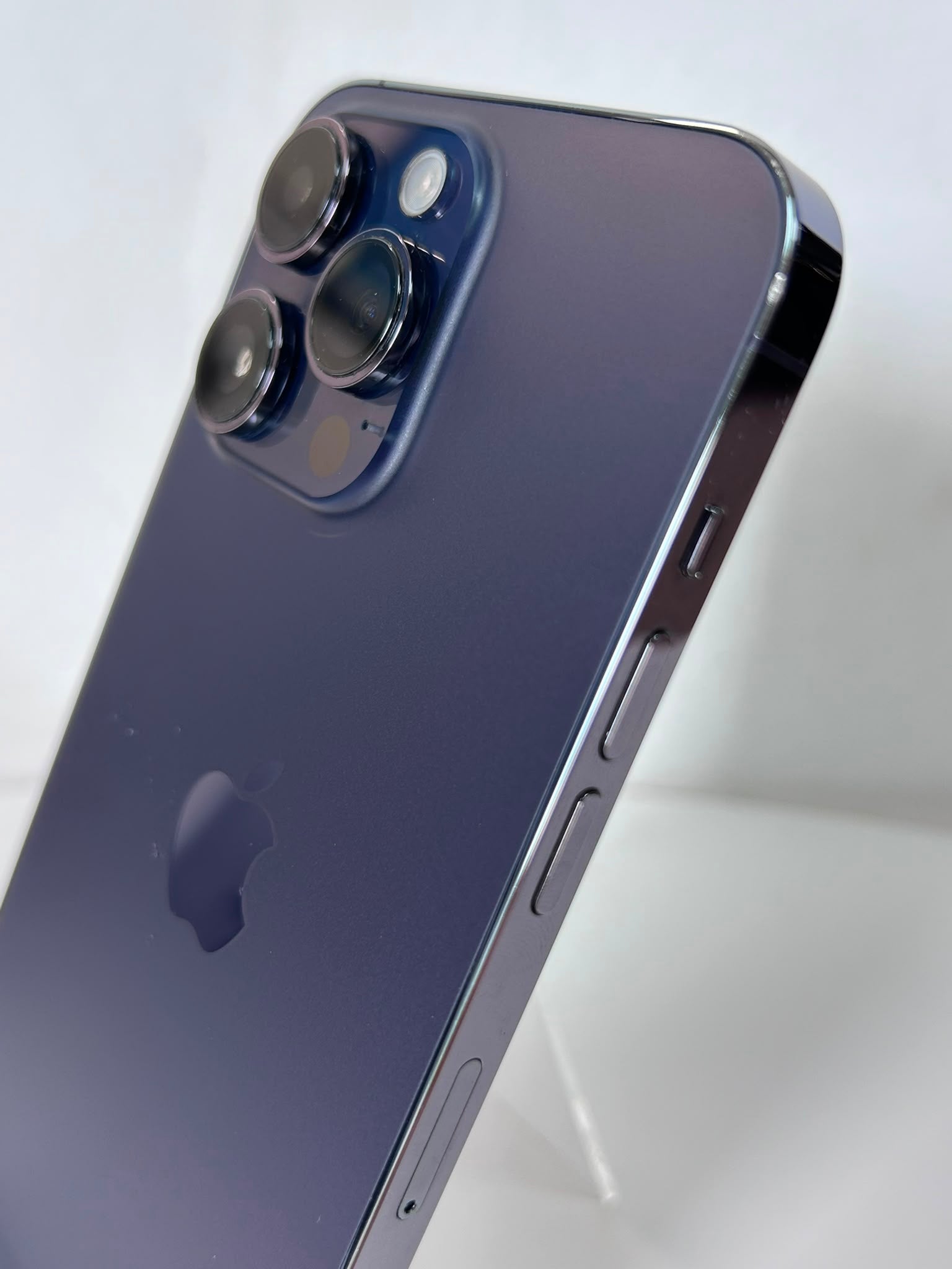 iPhone 14 Pro Max 128GB Deep Purple – Smartphone Apple 5G cu A16 Bionic, Display 6,7” și Cameră Pro 48MP