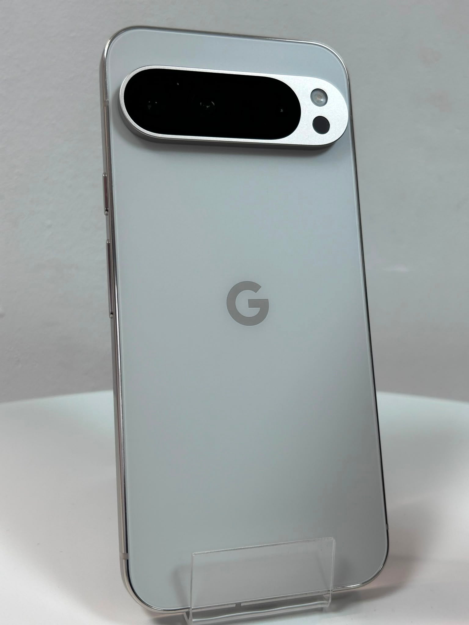 Google Pixel 9 Pro XL White 256GB – Smartphone Premium cu AI, 5G și Cameră Avansată