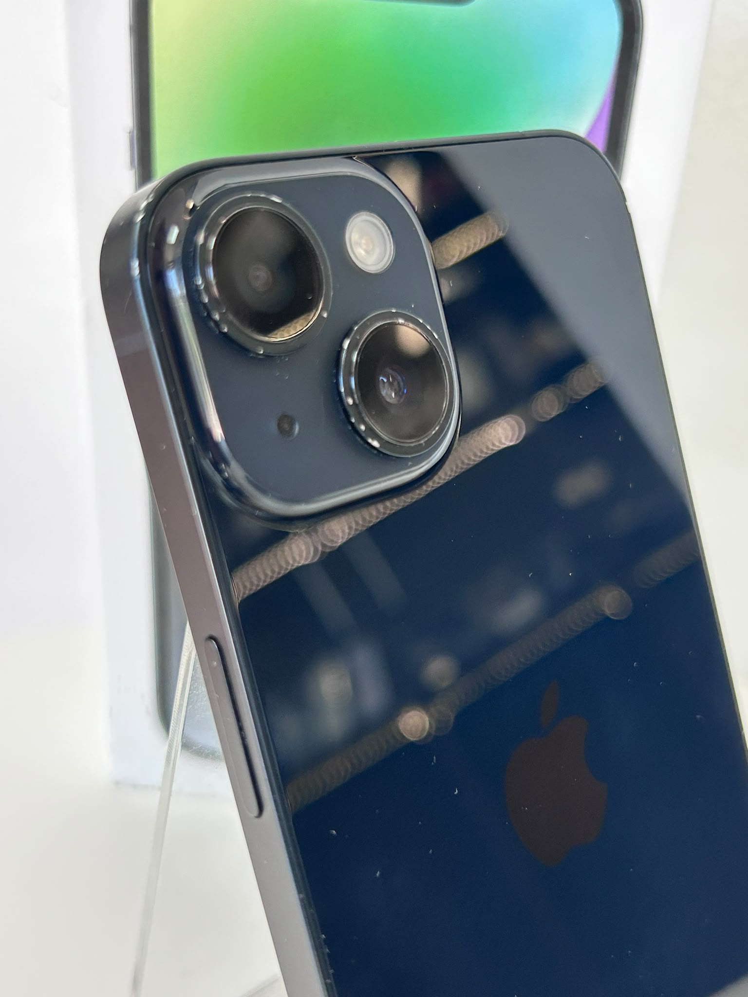 iPhone 14 Midnight 128GB – Smartphone Premium cu Design Elegant