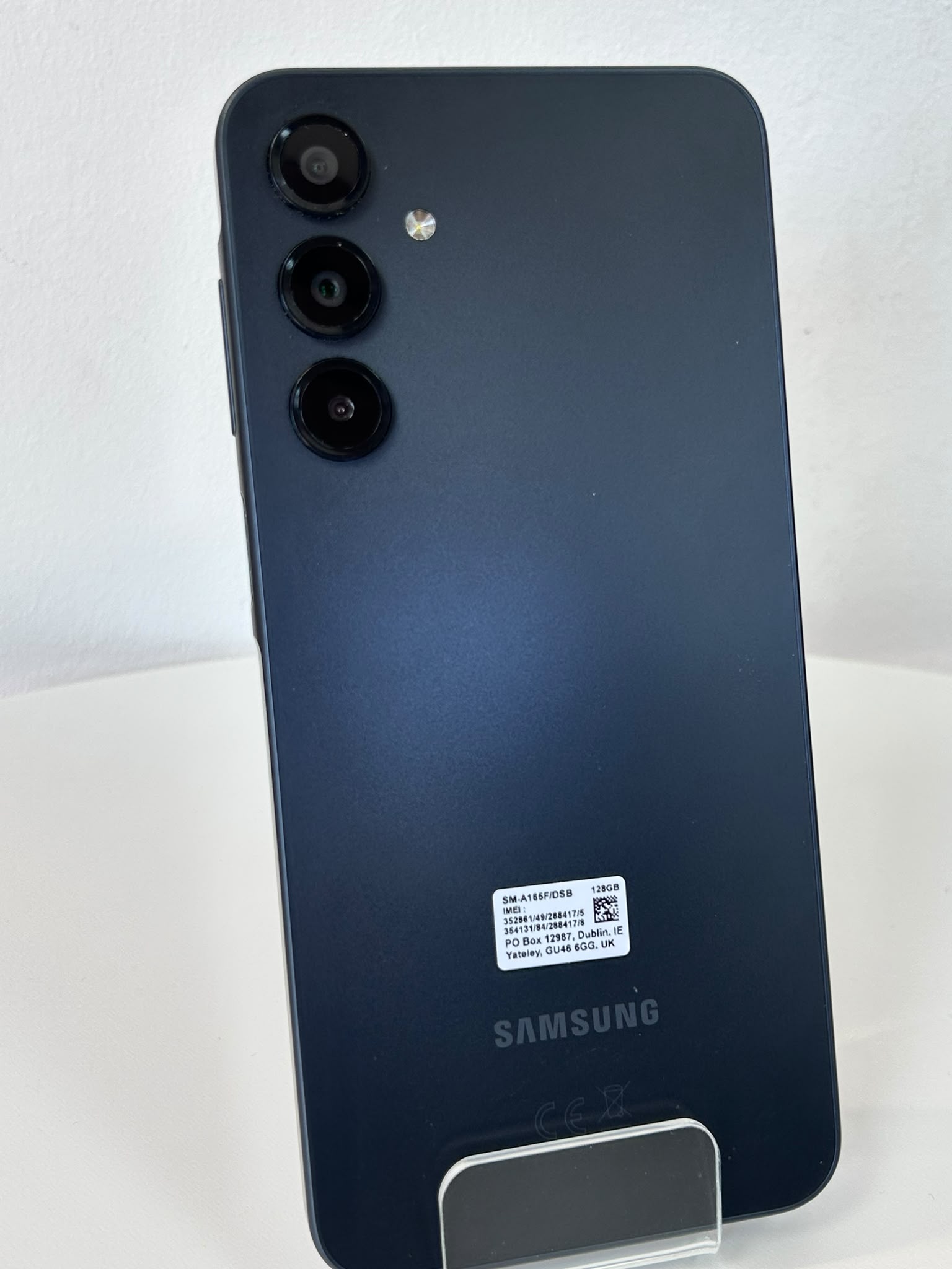 Samsung Galaxy A16 Black 128GB 4GB RAM – Smartphone Modern și Fiabil
