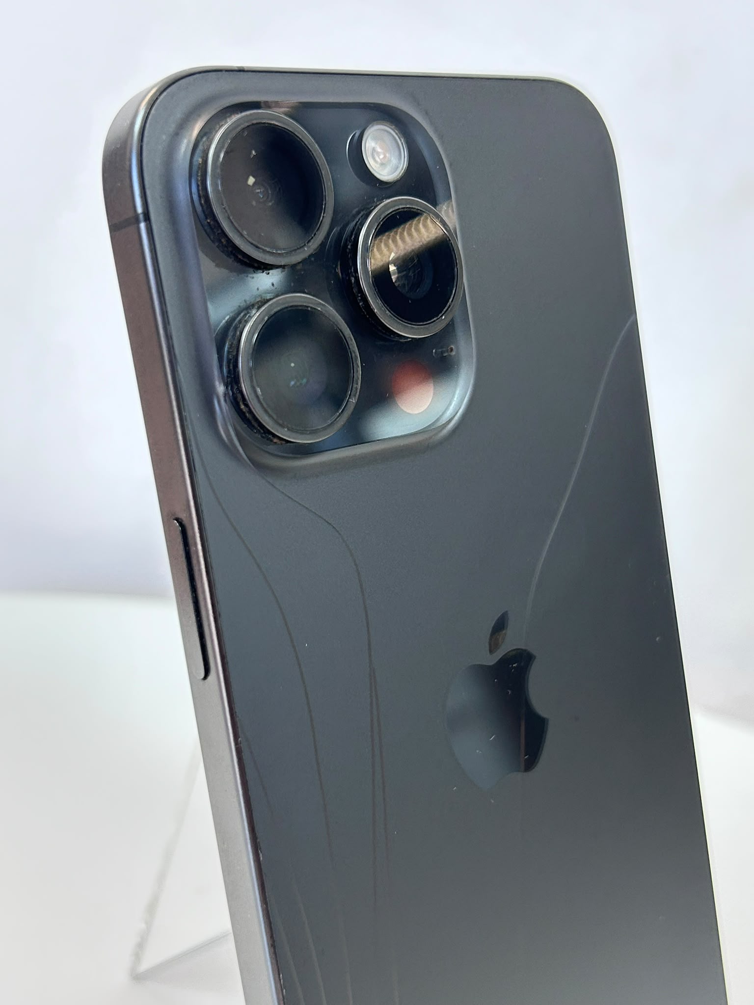 iPhone 15 Pro Max Black Titanium 256GB – Smartphone Premium cu Design Elegant