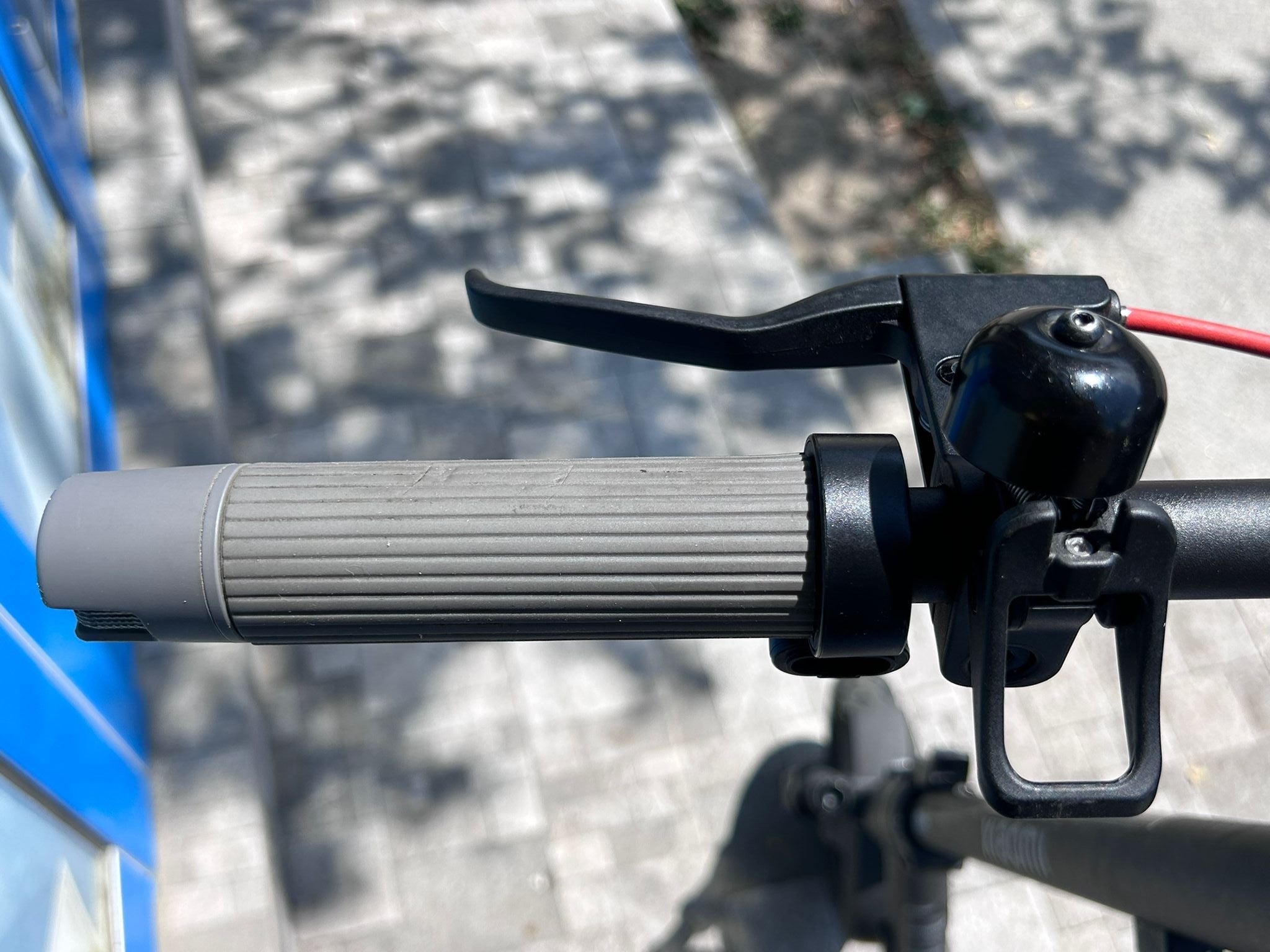 Trotinetă Electrică Xiaomi Scooter 5, 350 W, 10 Inch, Până la 25 km/h