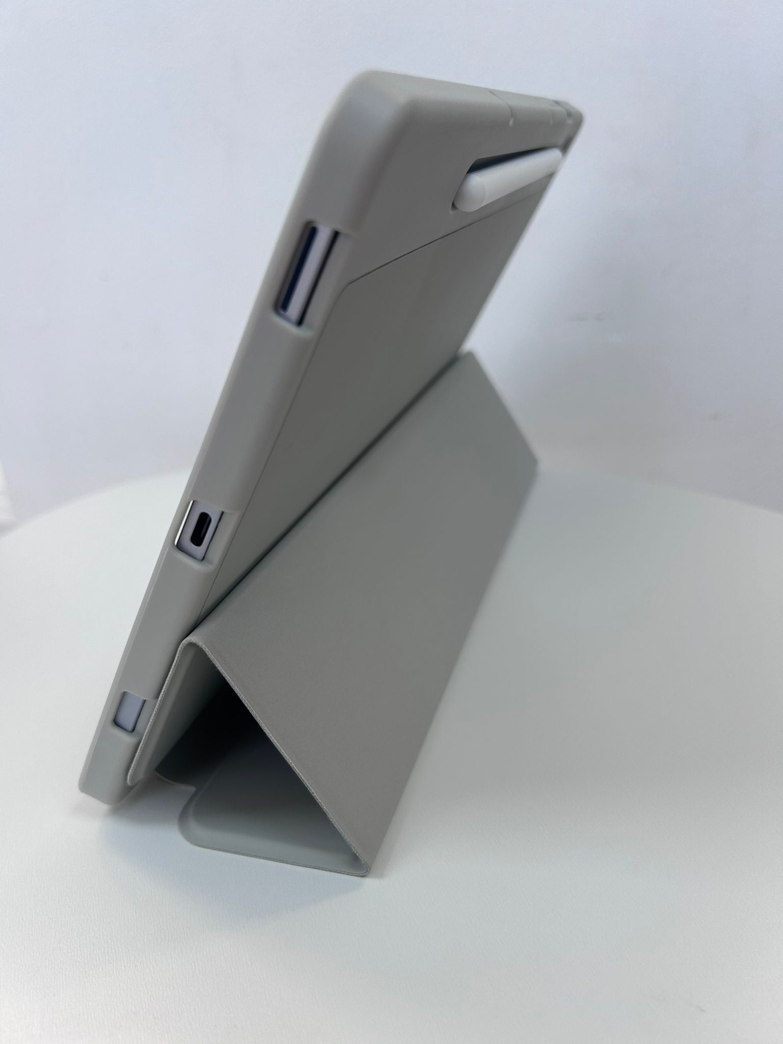 Samsung Galaxy Tab S10 FE 5G 10.9" Gray 128GB 8GB RAM + Husă + S Pen