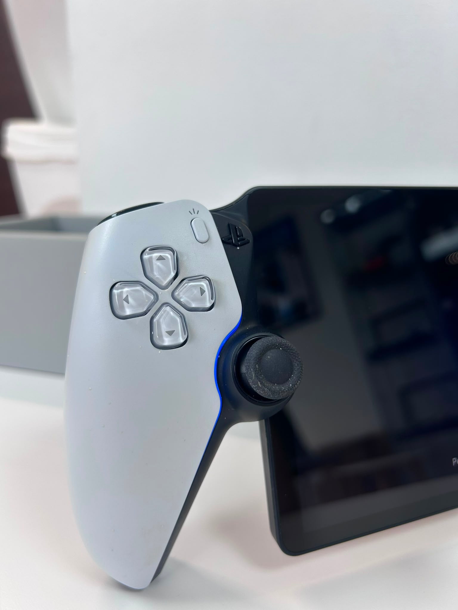 PlayStation Portal Remote Player pentru PS5 White – Consolă Remote Play