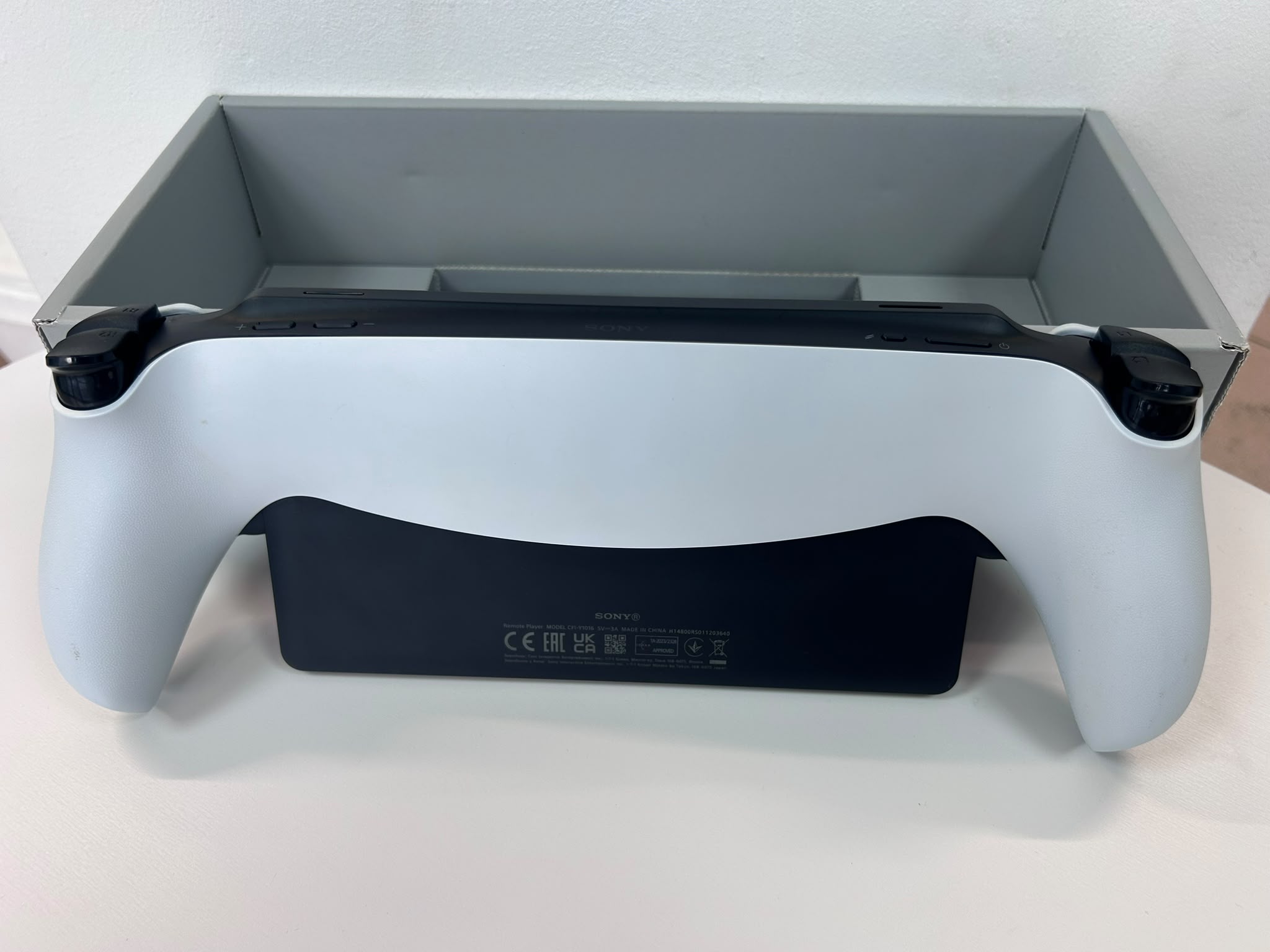 PlayStation Portal Remote Player pentru PS5 White – Consolă Remote Play