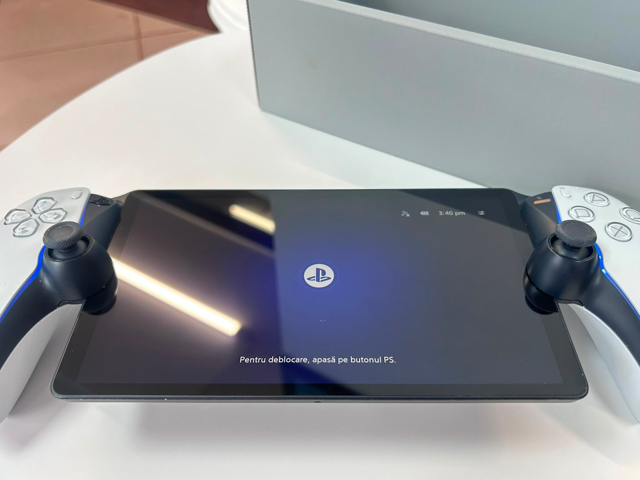 PlayStation Portal Remote Player pentru PS5 White – Consolă Remote Play