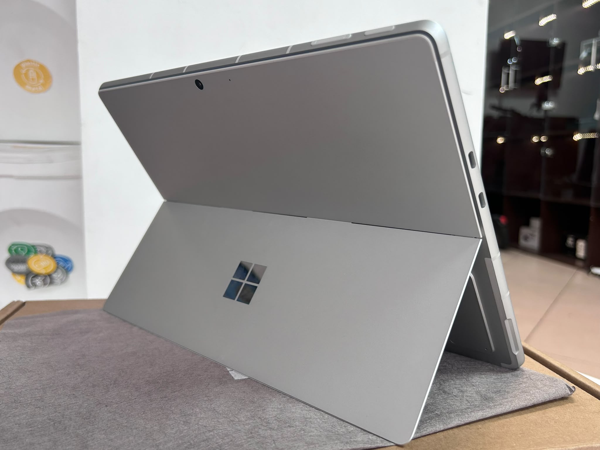 Microsoft Surface Pro 9 5G SQ3 8GB RAM 512GB SSD – Tabletă 2 în 1 Premium