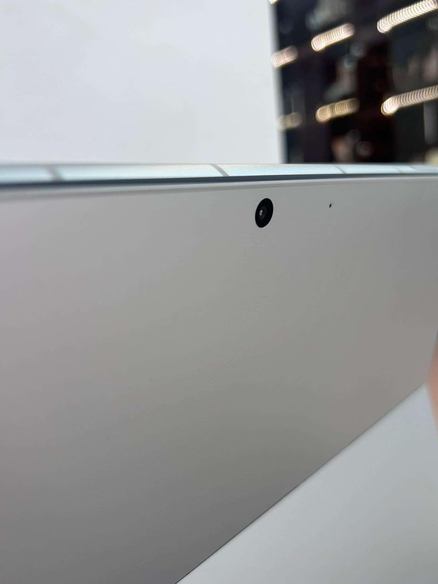 Microsoft Surface Pro 9 5G SQ3 8GB RAM 512GB SSD – Tabletă 2 în 1 Premium