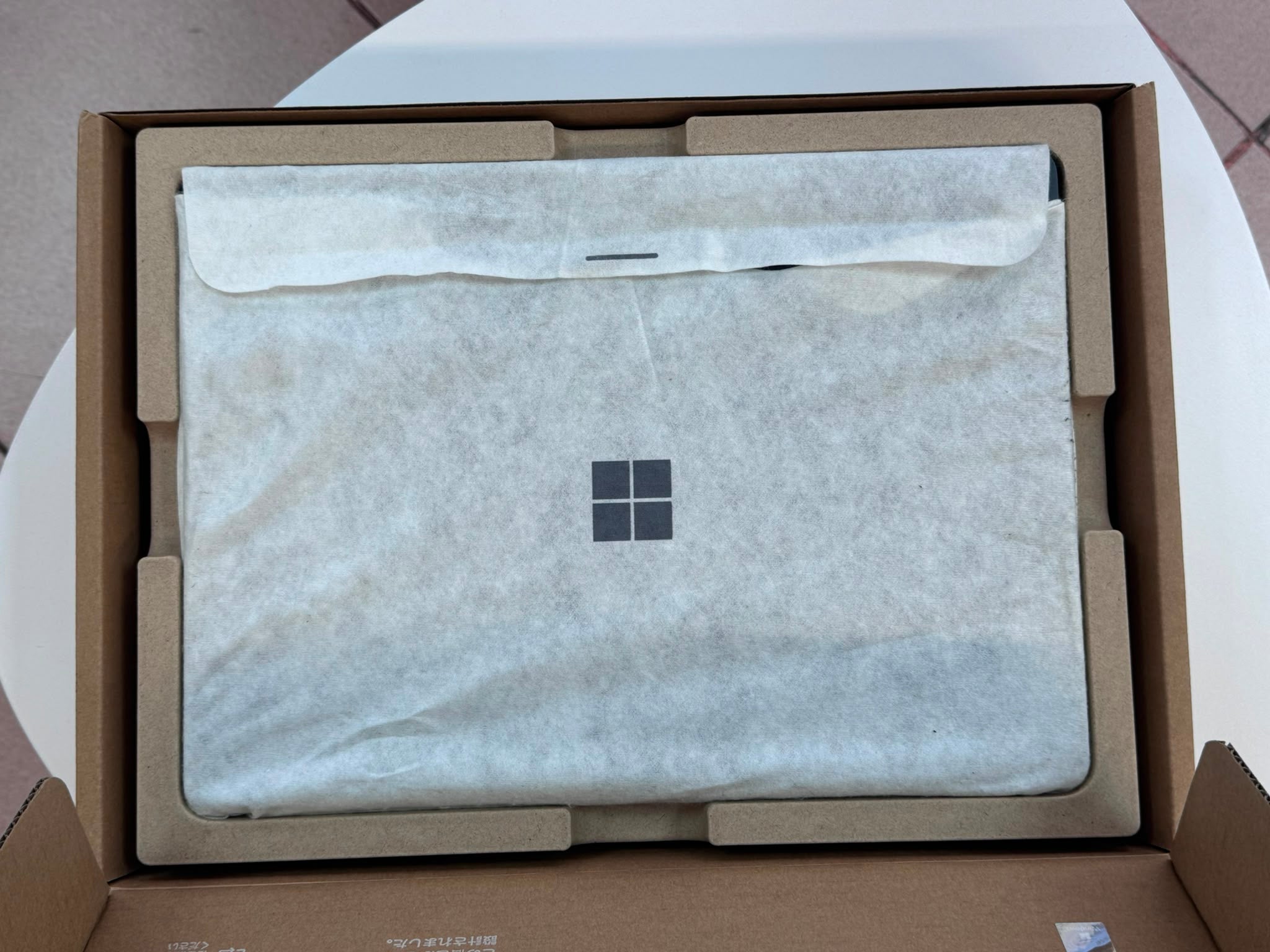 Microsoft Surface Laptop 7 Black 32GB RAM 1TB SSD Snapdragon X Elite