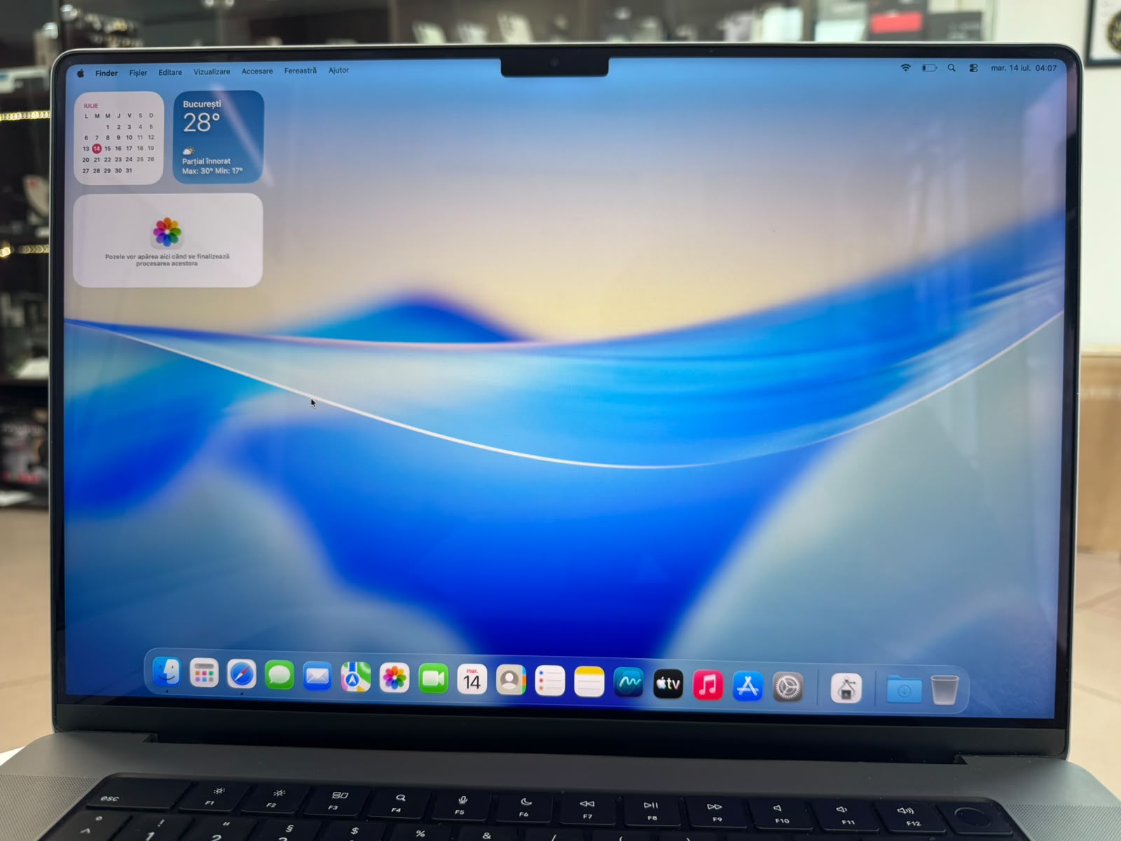 Apple MacBook Pro 16 2021 M1 Pro 16GB RAM 512GB SSD Silver
