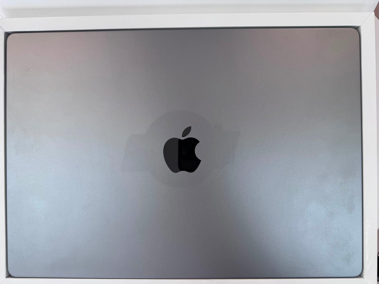 Apple MacBook Pro 16 2021 M1 Pro 16GB RAM 512GB SSD Silver