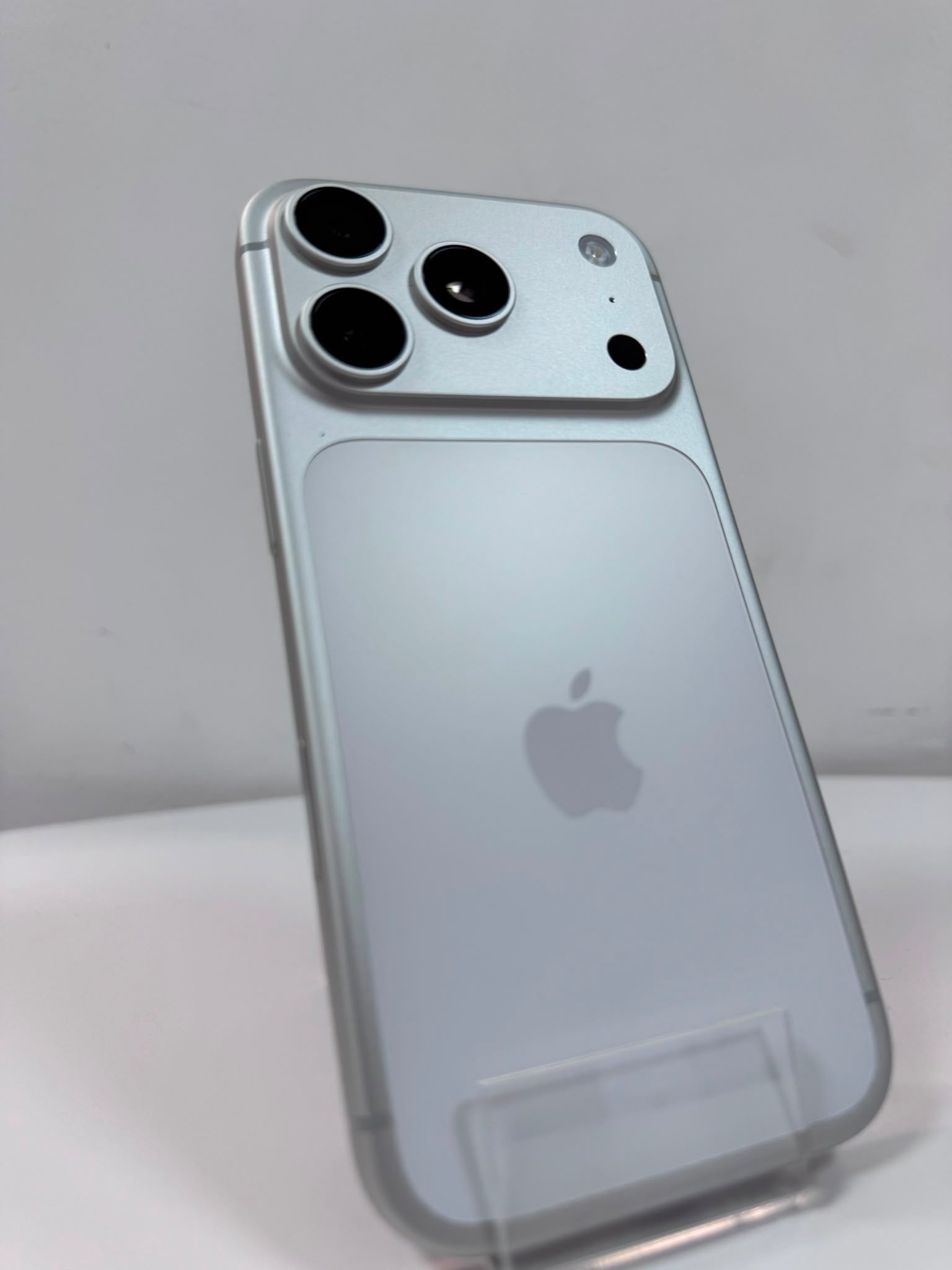 Apple iPhone 17 Pro 256GB 5G Silver – Smartphone Premium