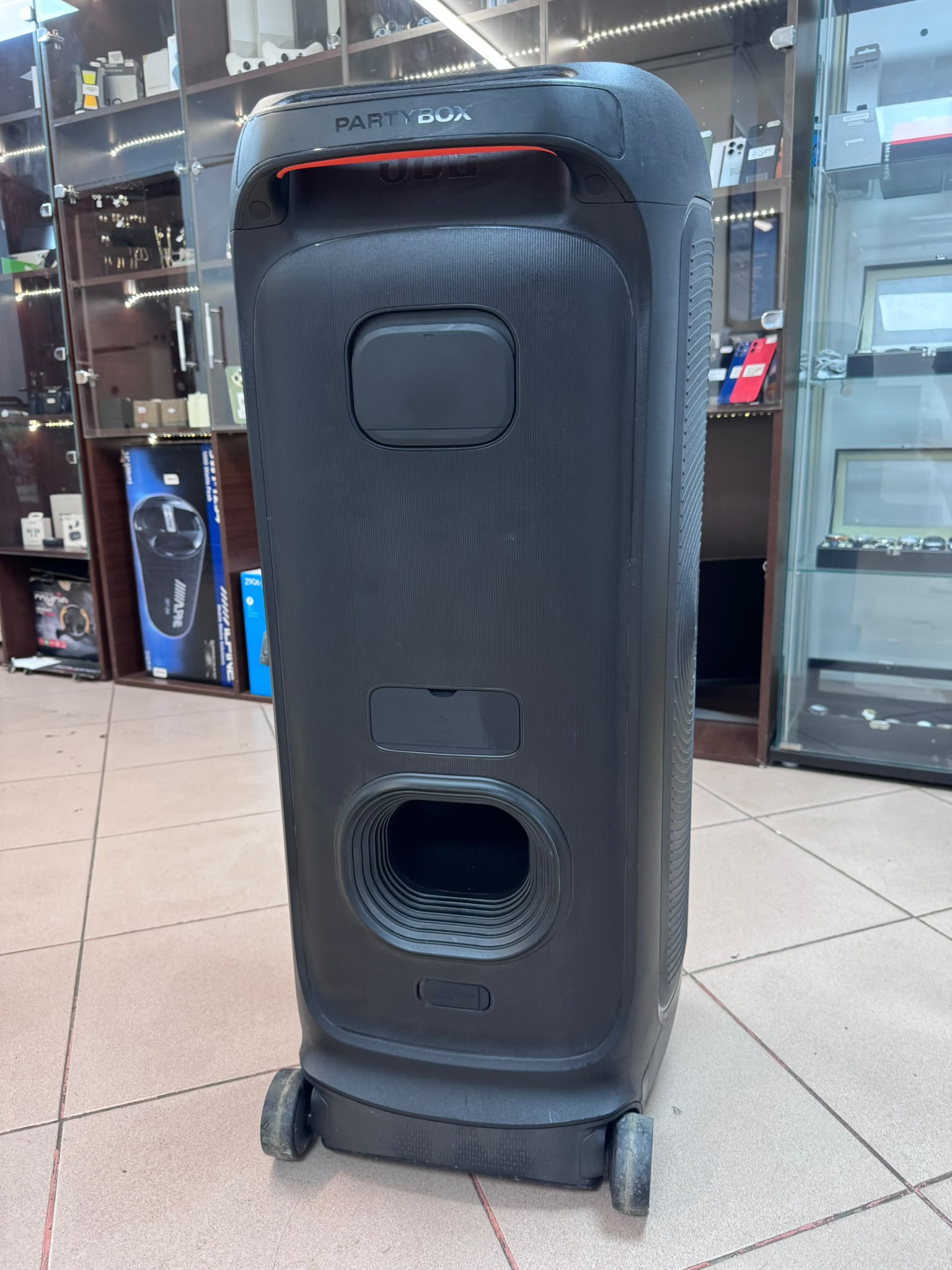 JBL PartyBox Ultimate 1100W Bluetooth Bass Boost Negru