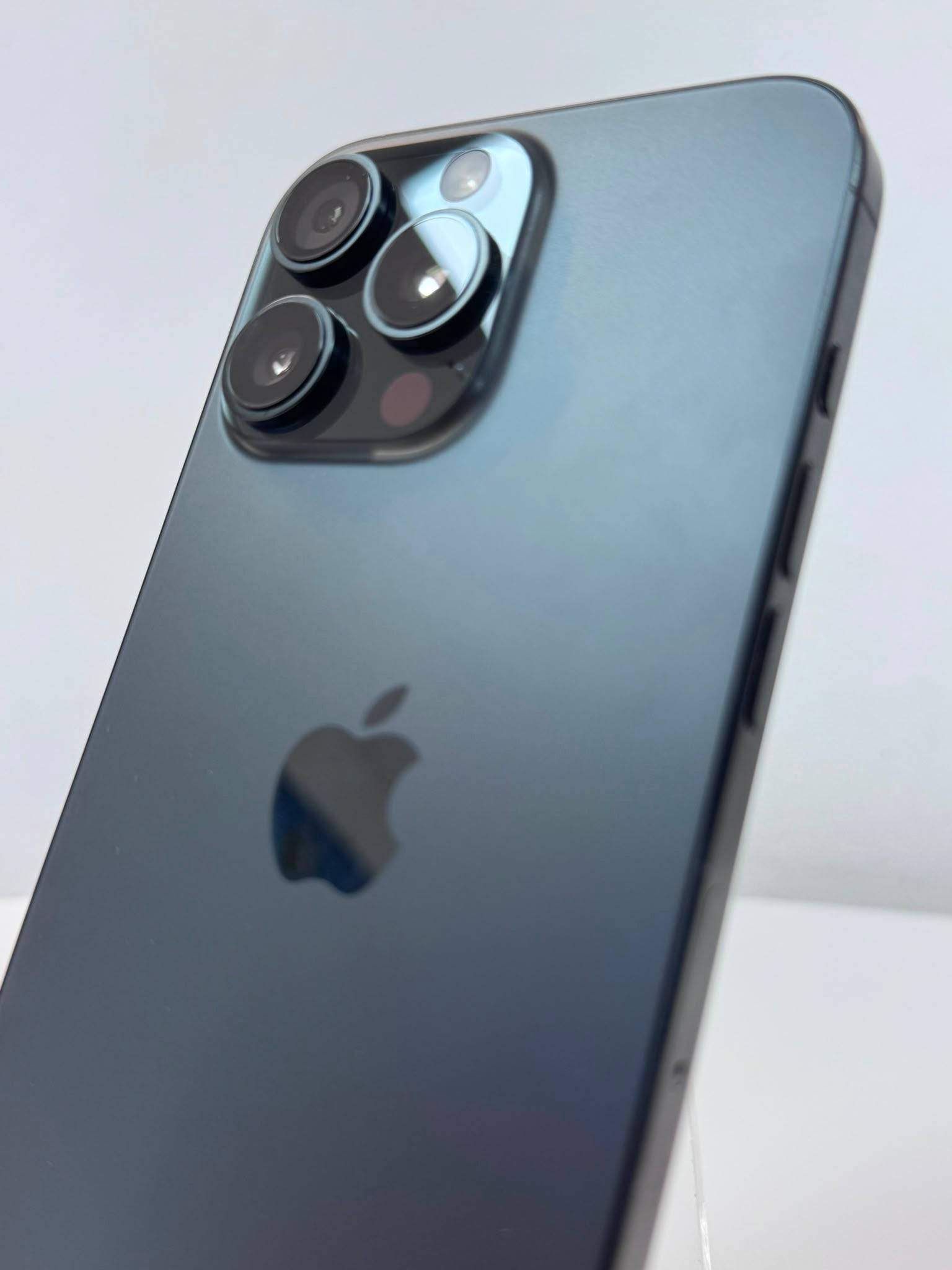 Apple iPhone 16 Pro Max 256GB 5G Black Titanium