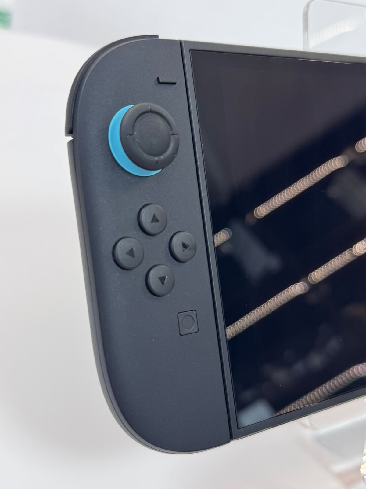 Consolă Nintendo Switch 2 OLED, Joy-Con Light Red/Light Blue, Controller și Joc Sonic