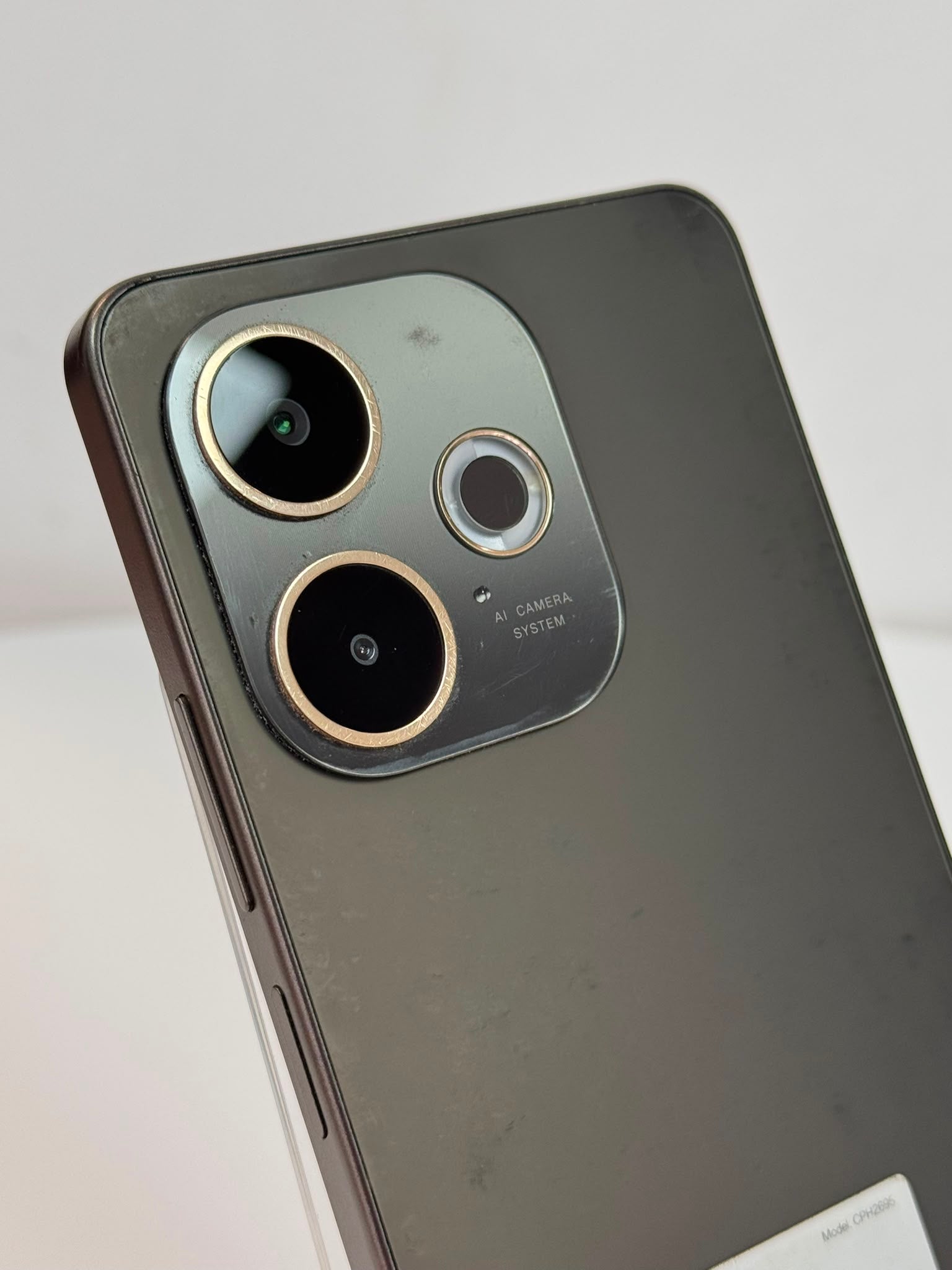 Telefon OPPO A5 Pro 5G, 256GB, 8GB RAM, Dual SIM, Black Brown – Smartphone 5G
