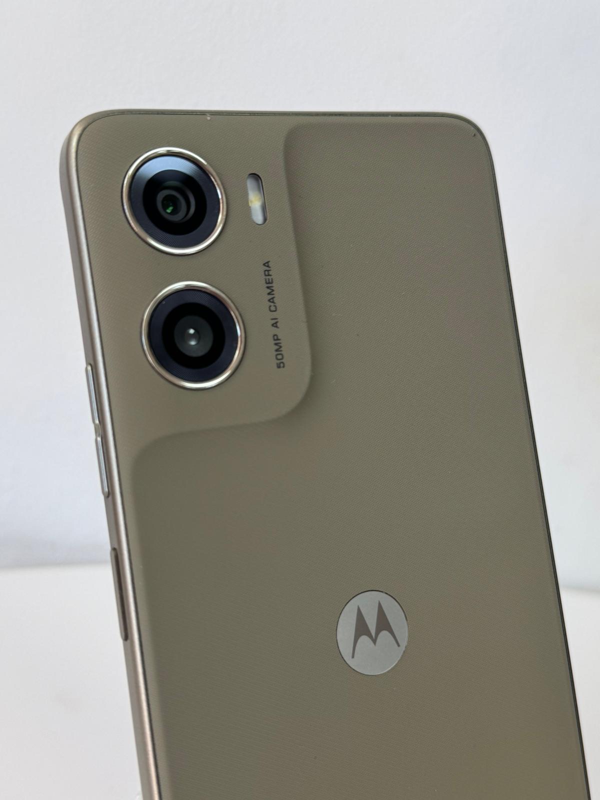Telefon Motorola Moto G06 Power, 256GB, 4GB RAM, Dual SIM, Gray