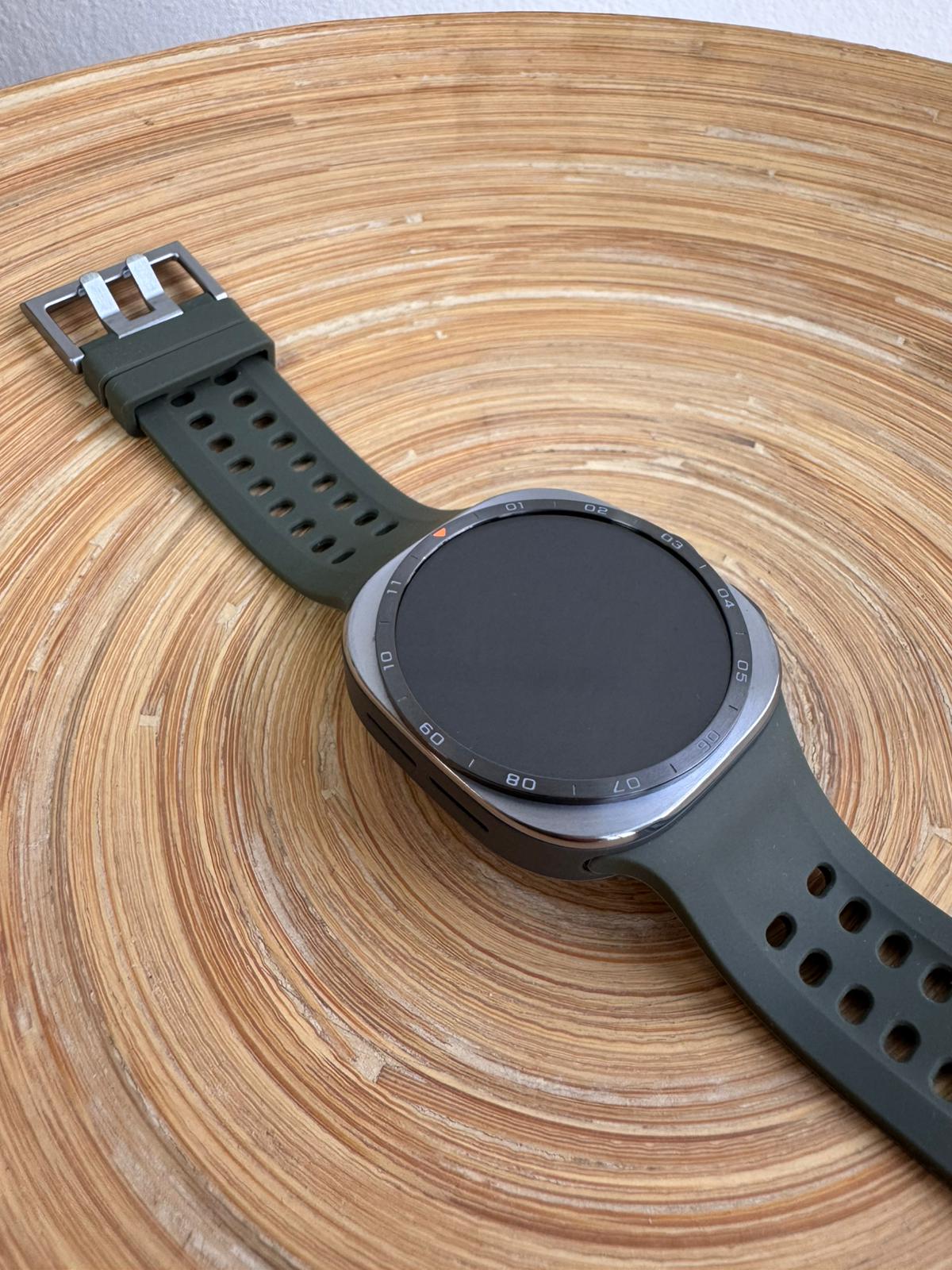Smartwatch Samsung Galaxy Watch Ultra 2, Titanium Silver, Curea Olive