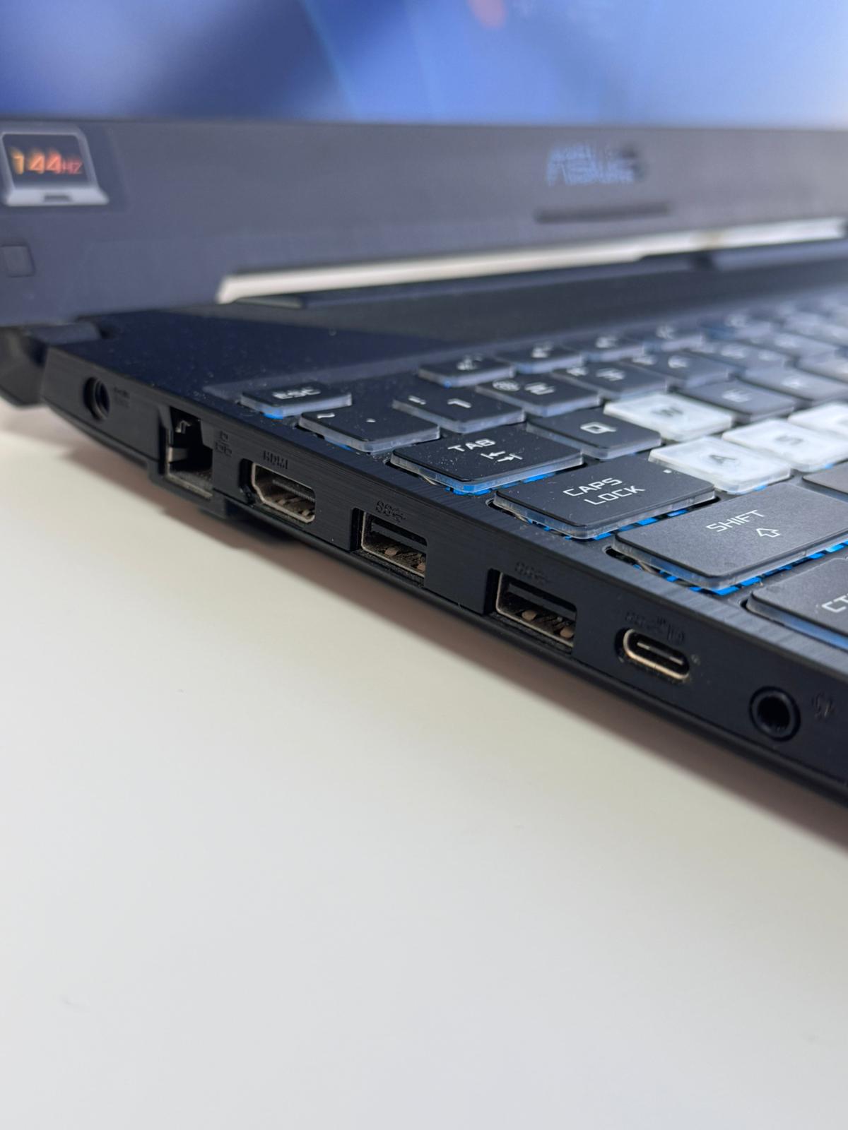 Laptop ASUS TUF F15 Gaming, Intel Core i5-10300H, GTX 1650 Ti, 8GB RAM, SSD 256GB, 144 Hz
