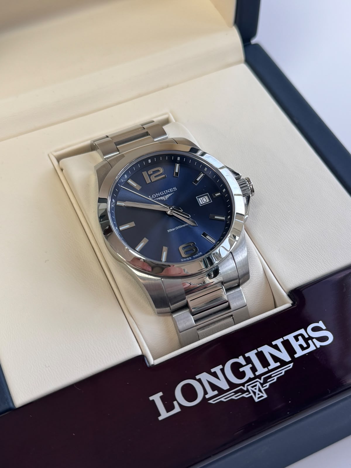 Ceas Longines Conquest L3.759.4.96.6, 41 mm, Sunray Blue, Quartz, Oțel Inoxidabil