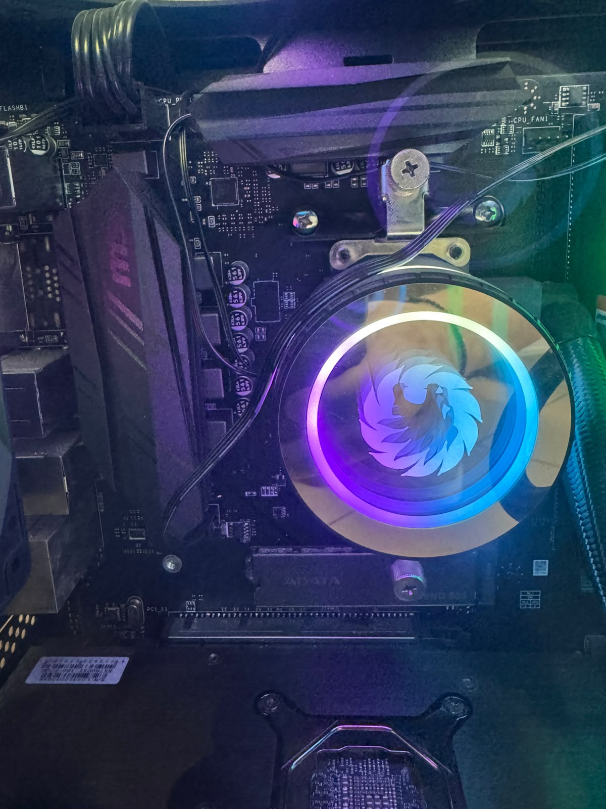 PC Gaming AMD Ryzen 5 5500, RX 7800 XT 16GB, 32GB RAM, MSI B550 + Tastatură și Mouse