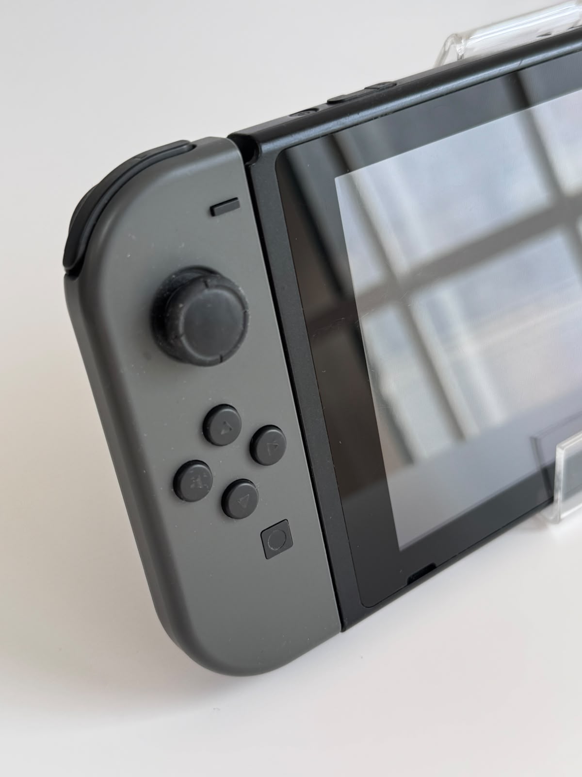 Consolă Nintendo Switch HAC-001, Joy-Con, Dock Inclus